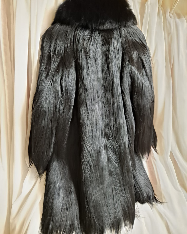 Roth Coats & Accessories Furs, Leathers, Cashmeres | Toledo OH