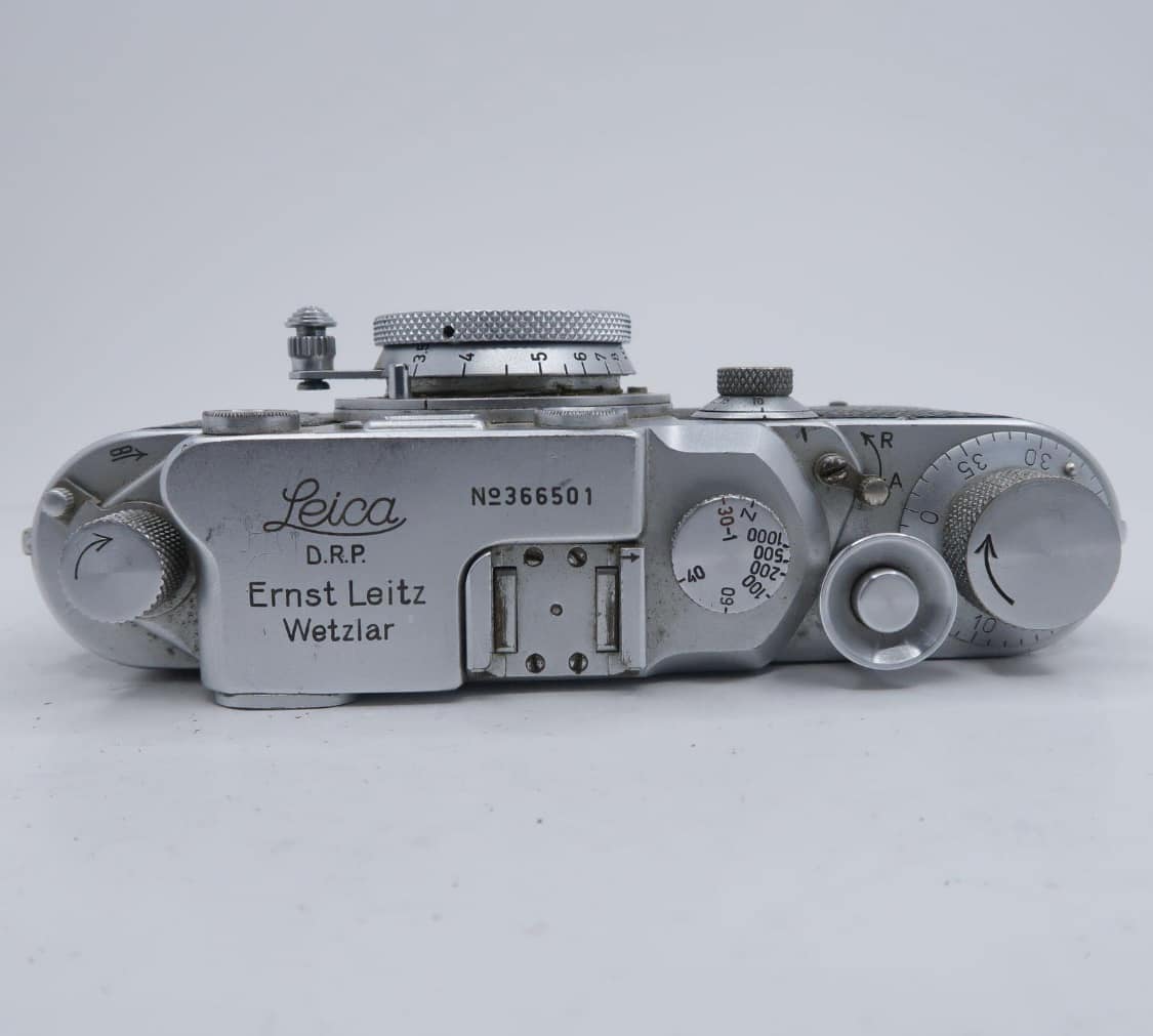 Is this a Leica IIIC camera based on the serial number?