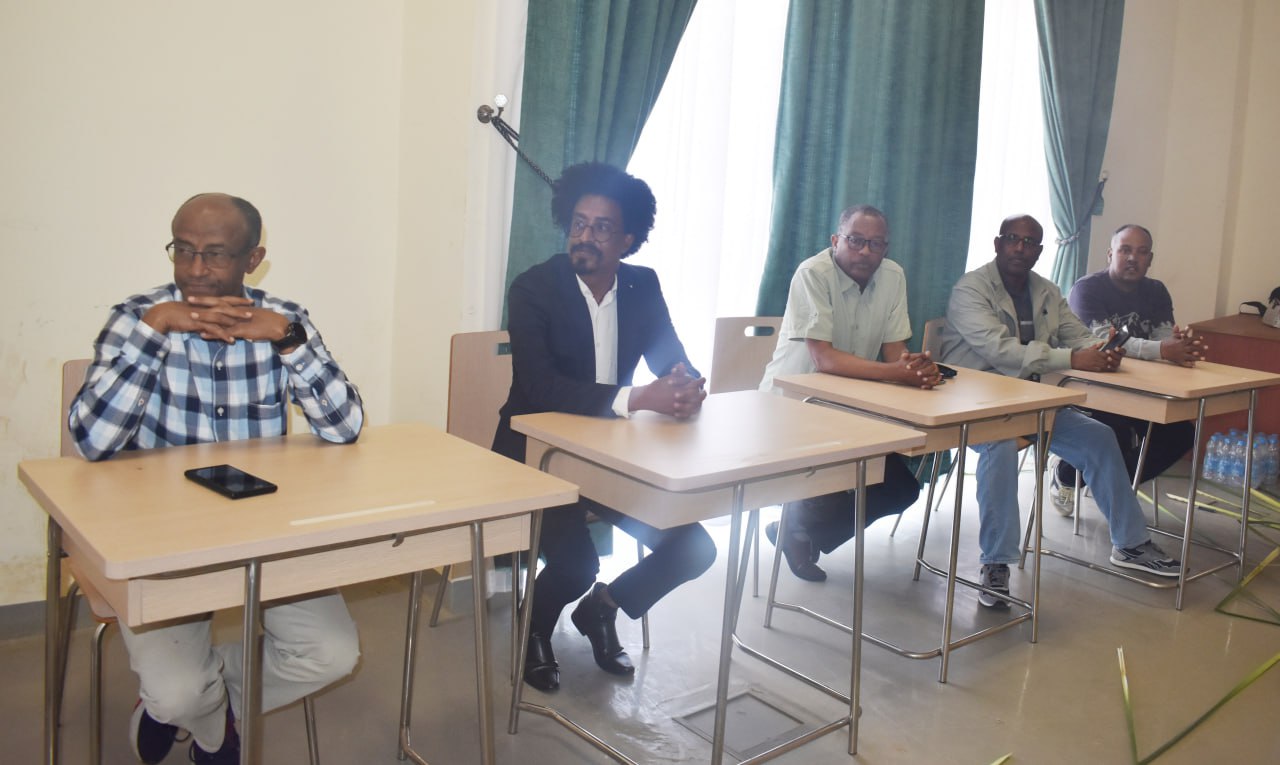 Ethiopian - H.E. Mr. Kora Tushune, State Minister of the Ministry of # ...