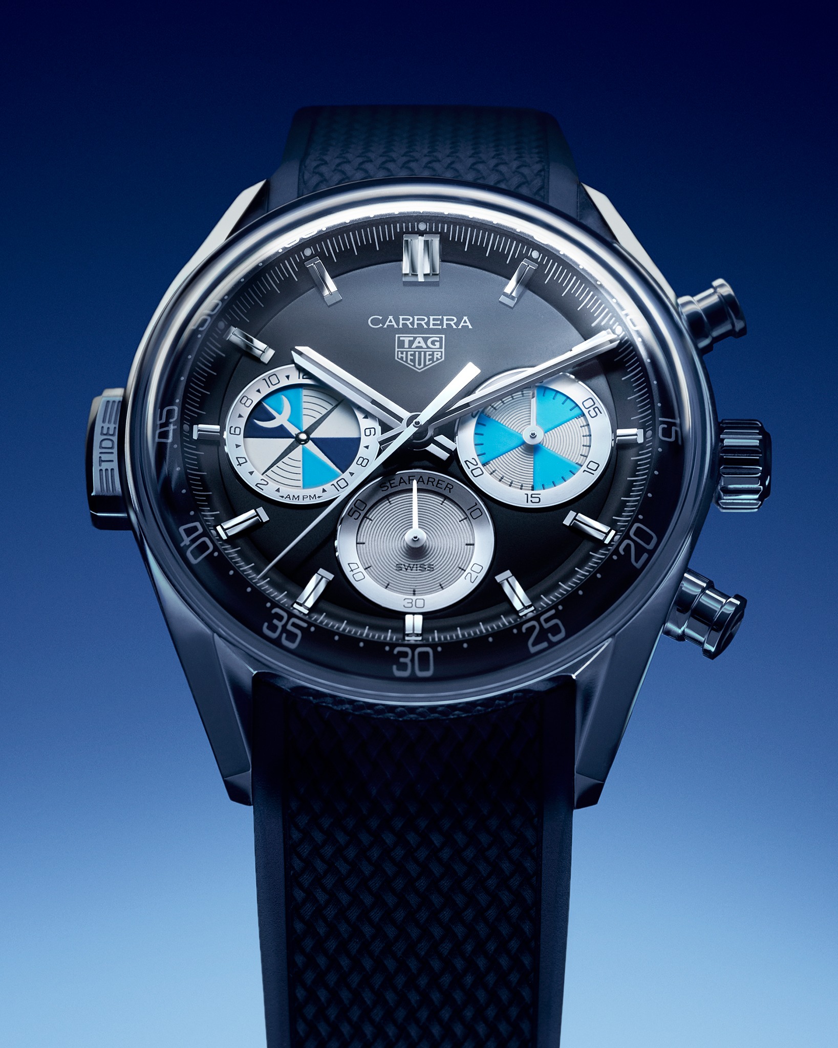 The third edition TAG Heuer Guy Harvey Limited Edition watch is