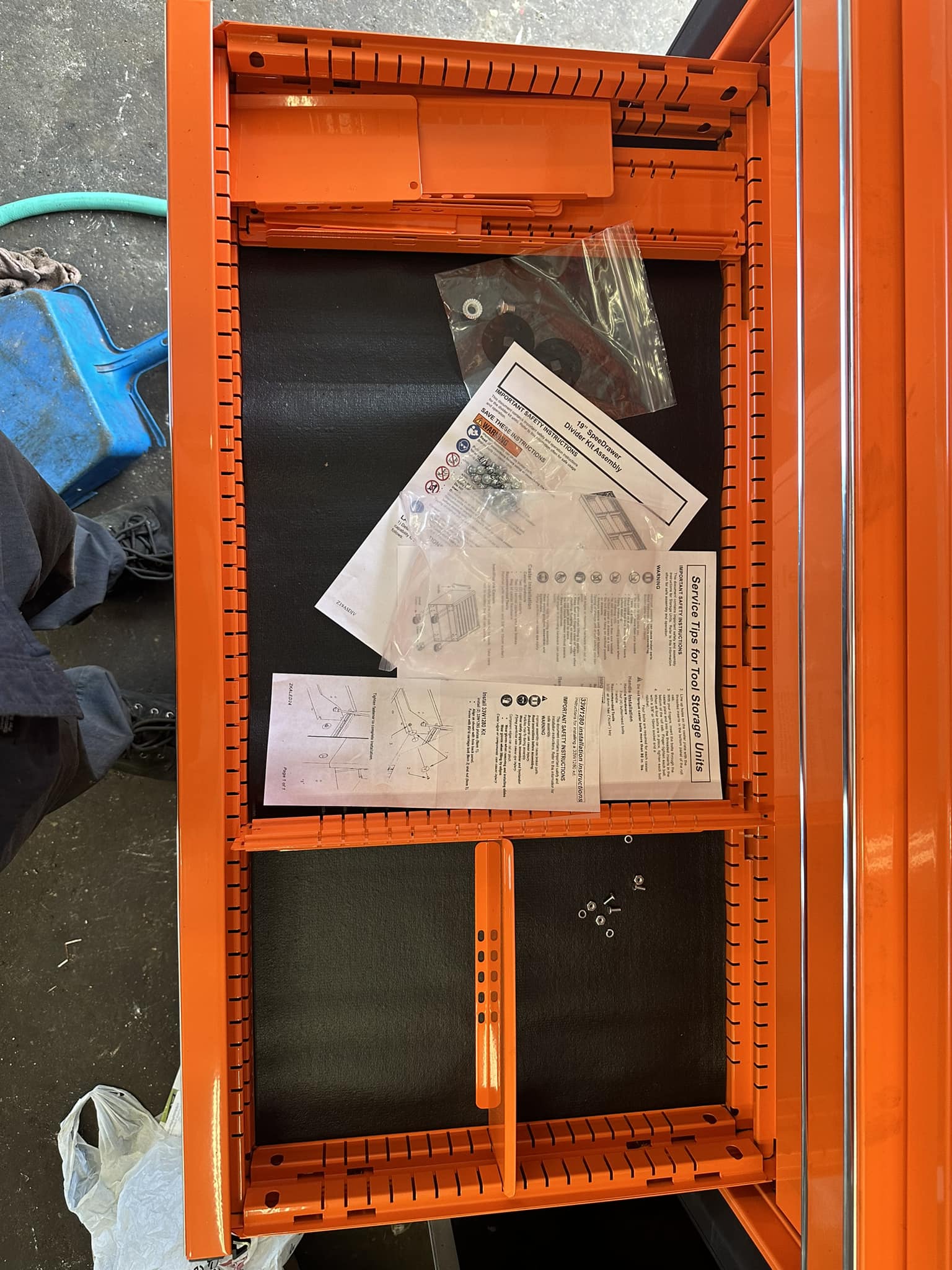 What's this drawers intended use for?