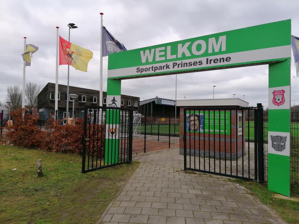 RVC - VRIENDEN VAN RVC CELERITAS...... Reeds 113 jaar is de naam ...