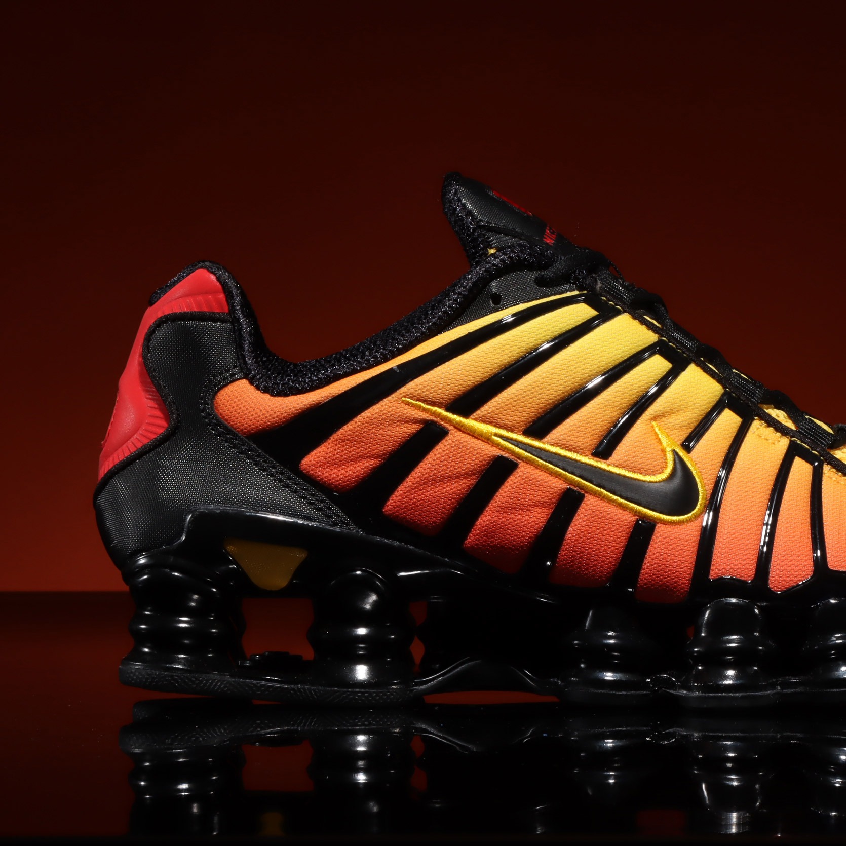 Ad: ? NEW RELEASE ? Link > https://tidd.ly/4f0jLkG The Nike Shox 