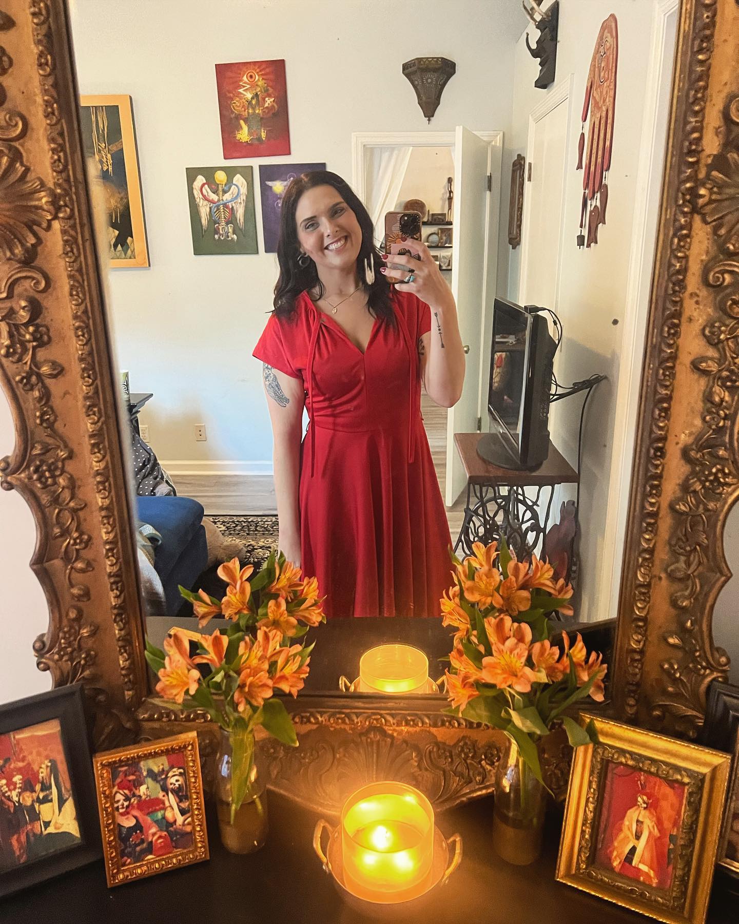 sears holiday dresses Happy Monday ☀️ NEW INVENTORY 🗣️ 60s A LINE RED DRESS FLORAL TER BAKER LONDON Great 👗 Check 'em out at the mall Have a great week! 🫶🏼 LCSM26