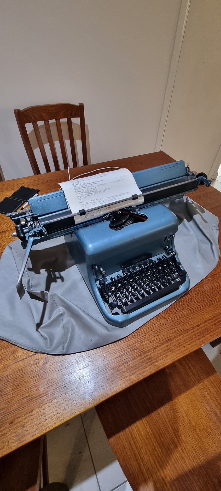 Remington Rand Model 17 functionality and characteristics?