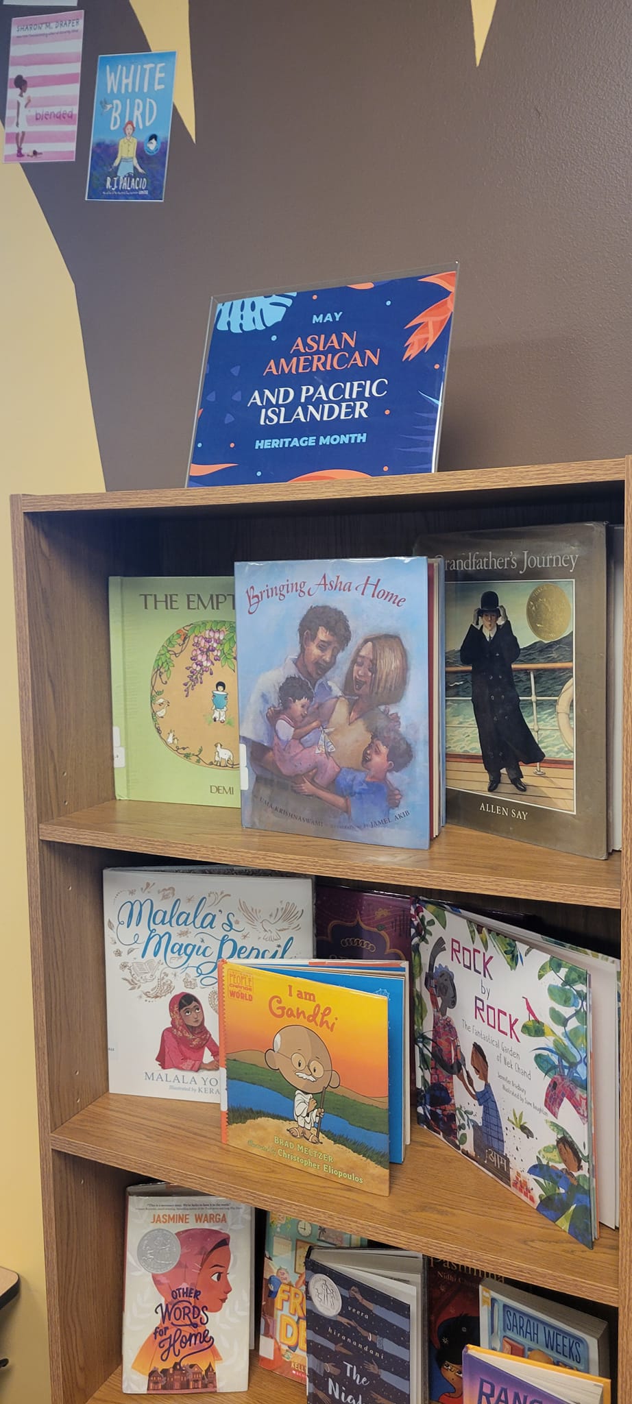 Pathfinder Elementary Library