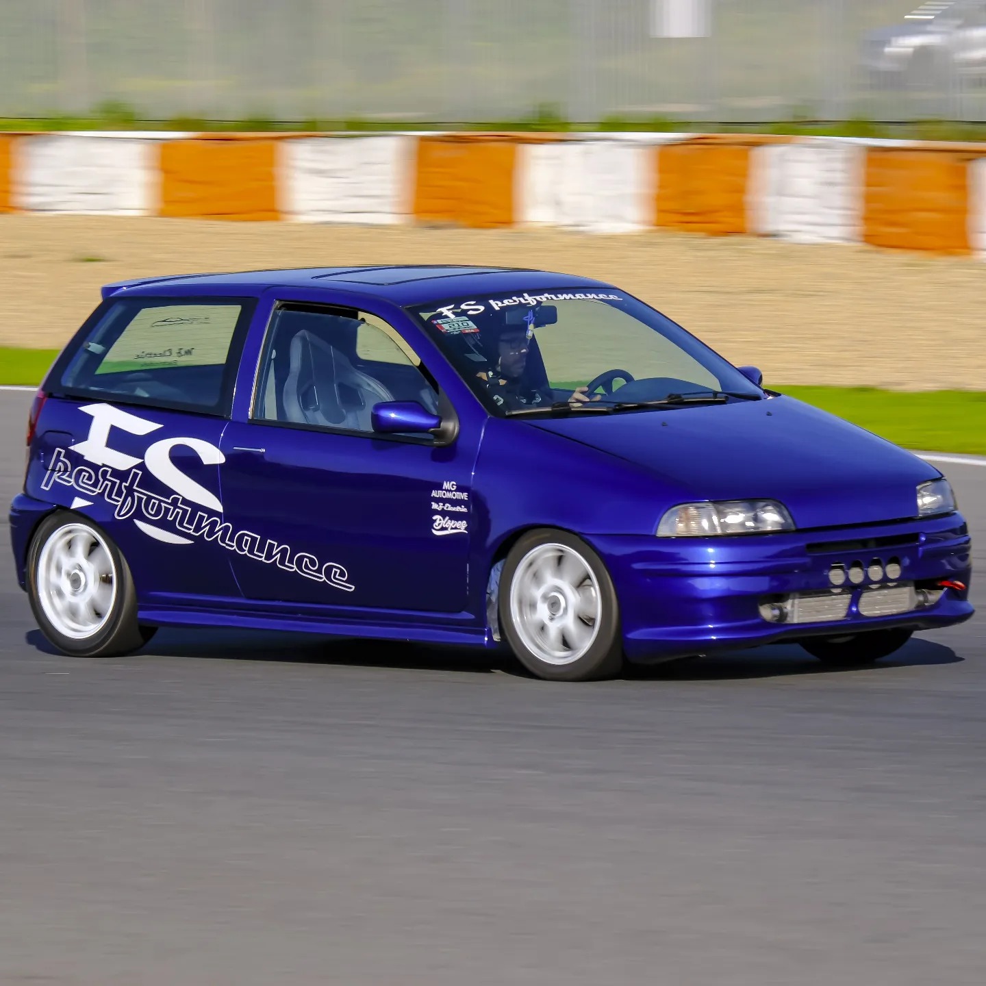 FS Performance | Moita
