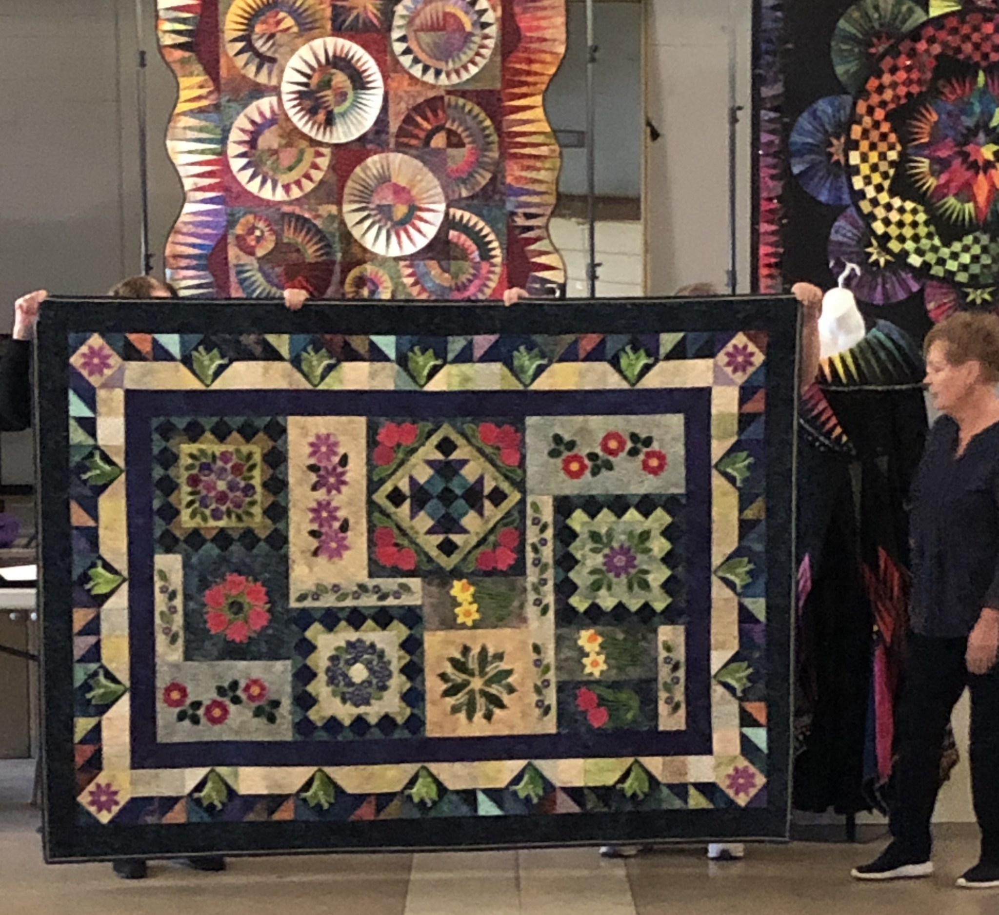 Stitching Sisters of El Cajon Quilting Guild