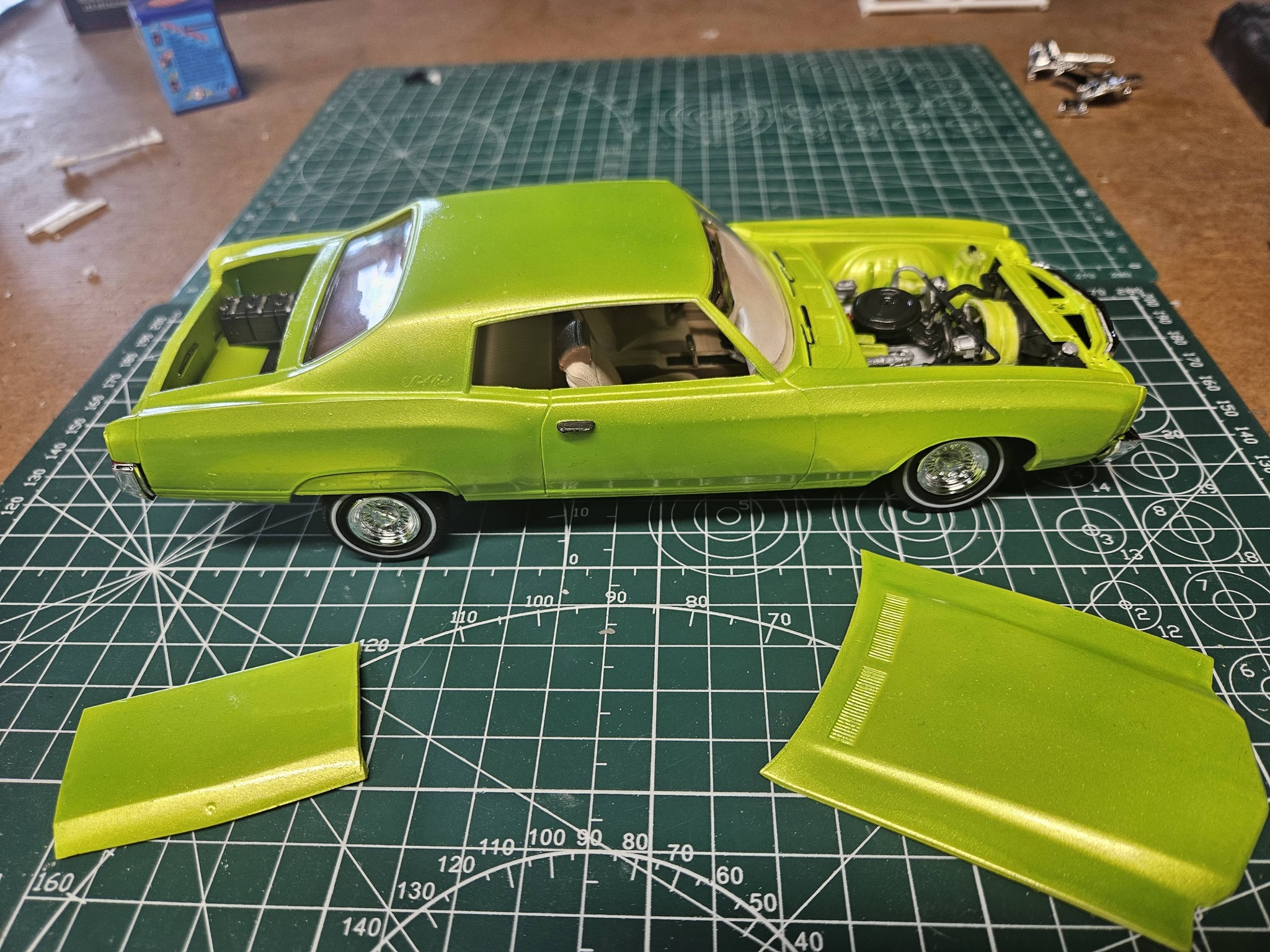 自動車 1/25 Trumpeter 1978 Monte Carlo lowrider Trumpeter Monte