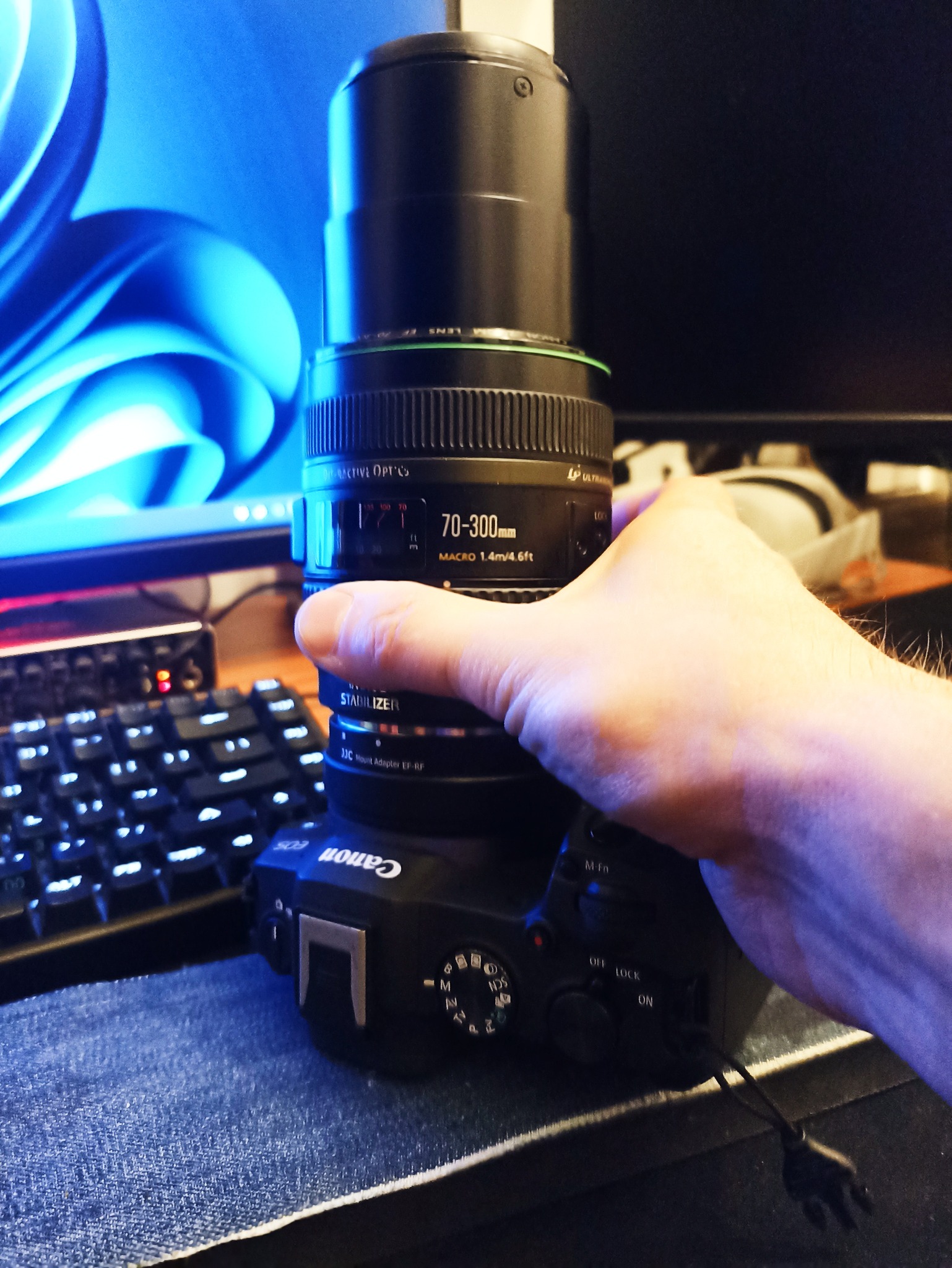 Canon 80D & Canon EF 70-300mm IS USM ISO-100, 300mm, 0eV, f/9,0, 1 