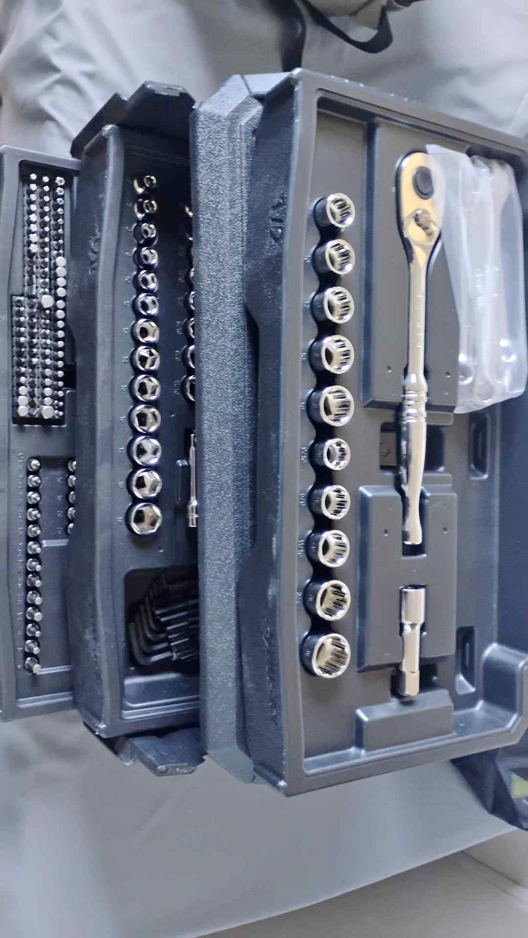 46-piece wrence socket set new car repairs home fix, mechanic North ...