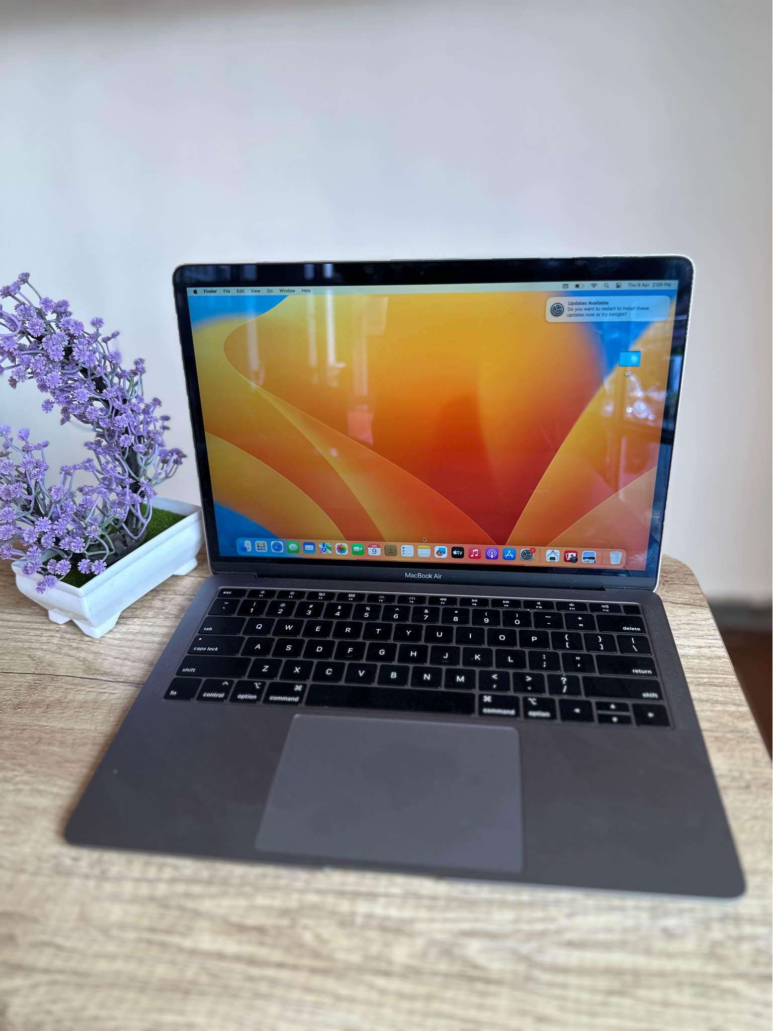 Macbook Air 2018 16/128 GB Mulus Sob | Bekas - Seperti Baru | IDR5 