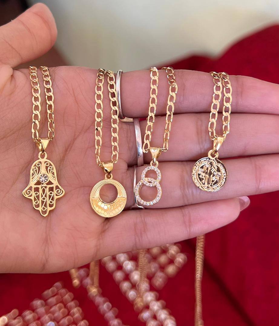 Lote De Pedrería Laminada PRIMERO Chatón 1028 Y 1088 - Cristal De Colores Para Manualidades Y Joyería