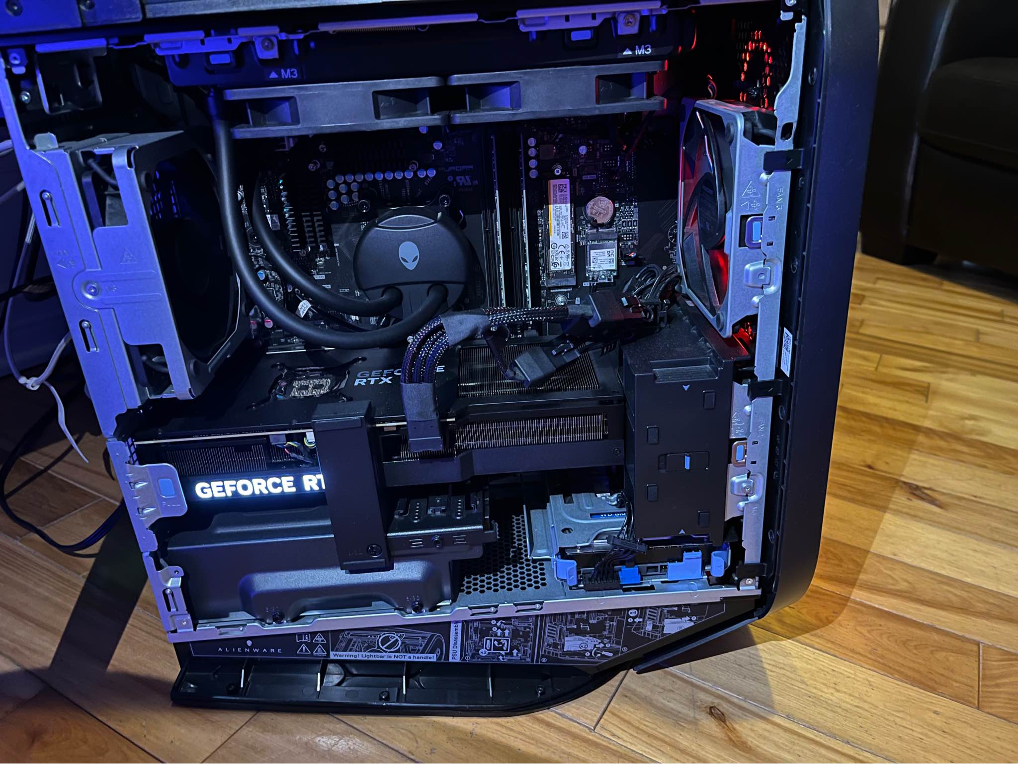 Alienware R15 RTX 4080 - Computer Cases - Mascouche, Quebec | Facebook ...