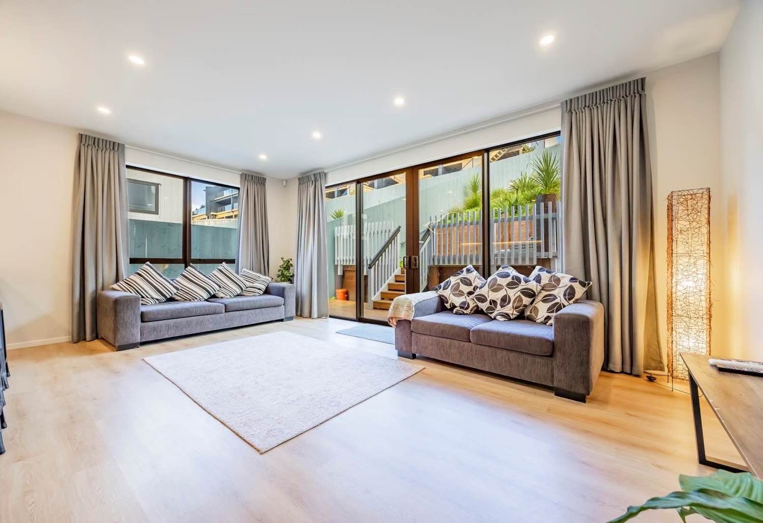 Elegant living in Orewa - Property For Sale - Auckland, New Zealand ...