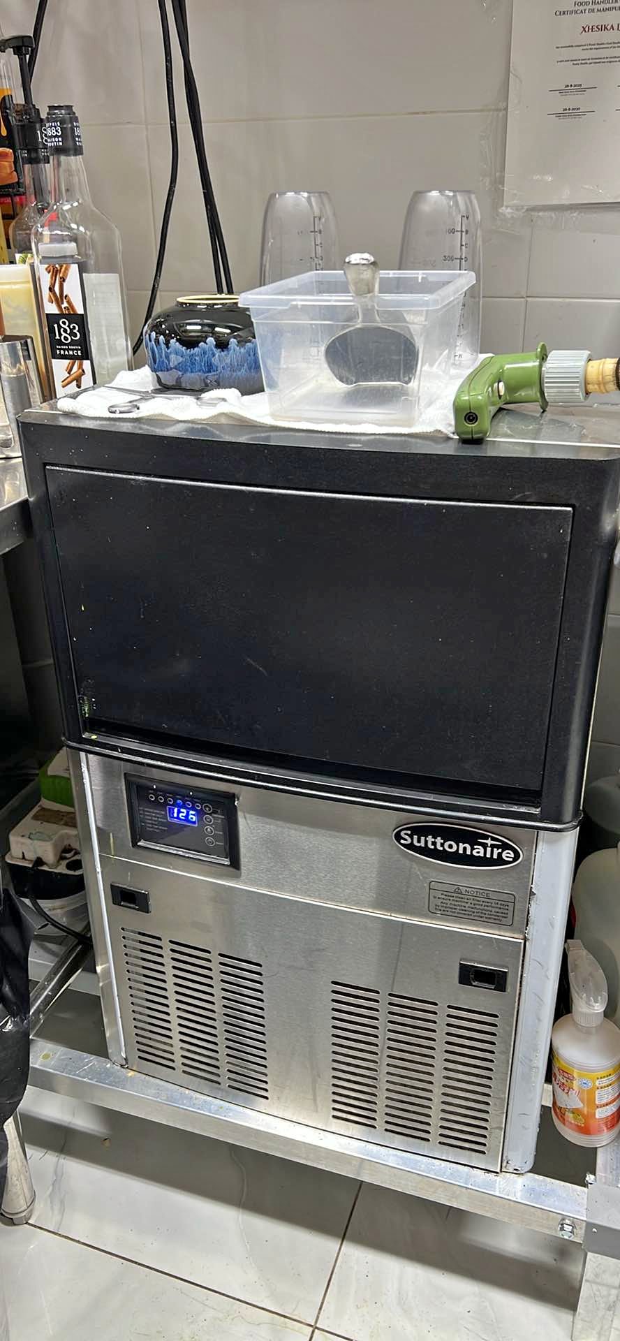 Ice Machine - Small Kitchen Appliances - Toronto, Ontario | Facebook ...