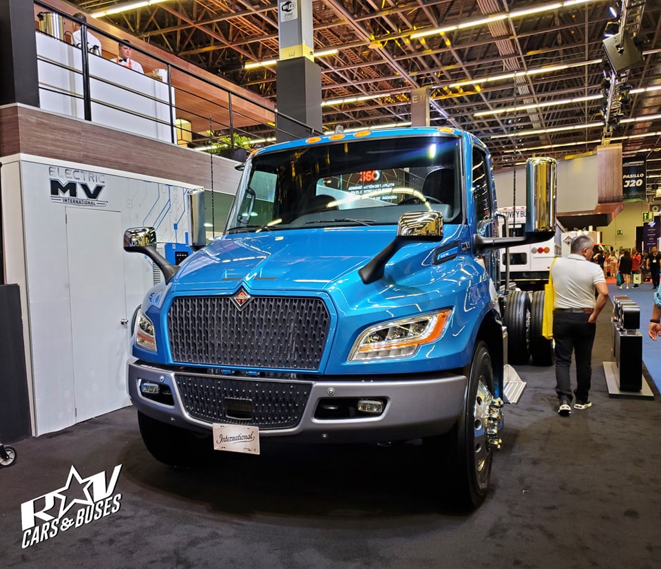 RVCars&Buses - International Navistar México incursiona en...