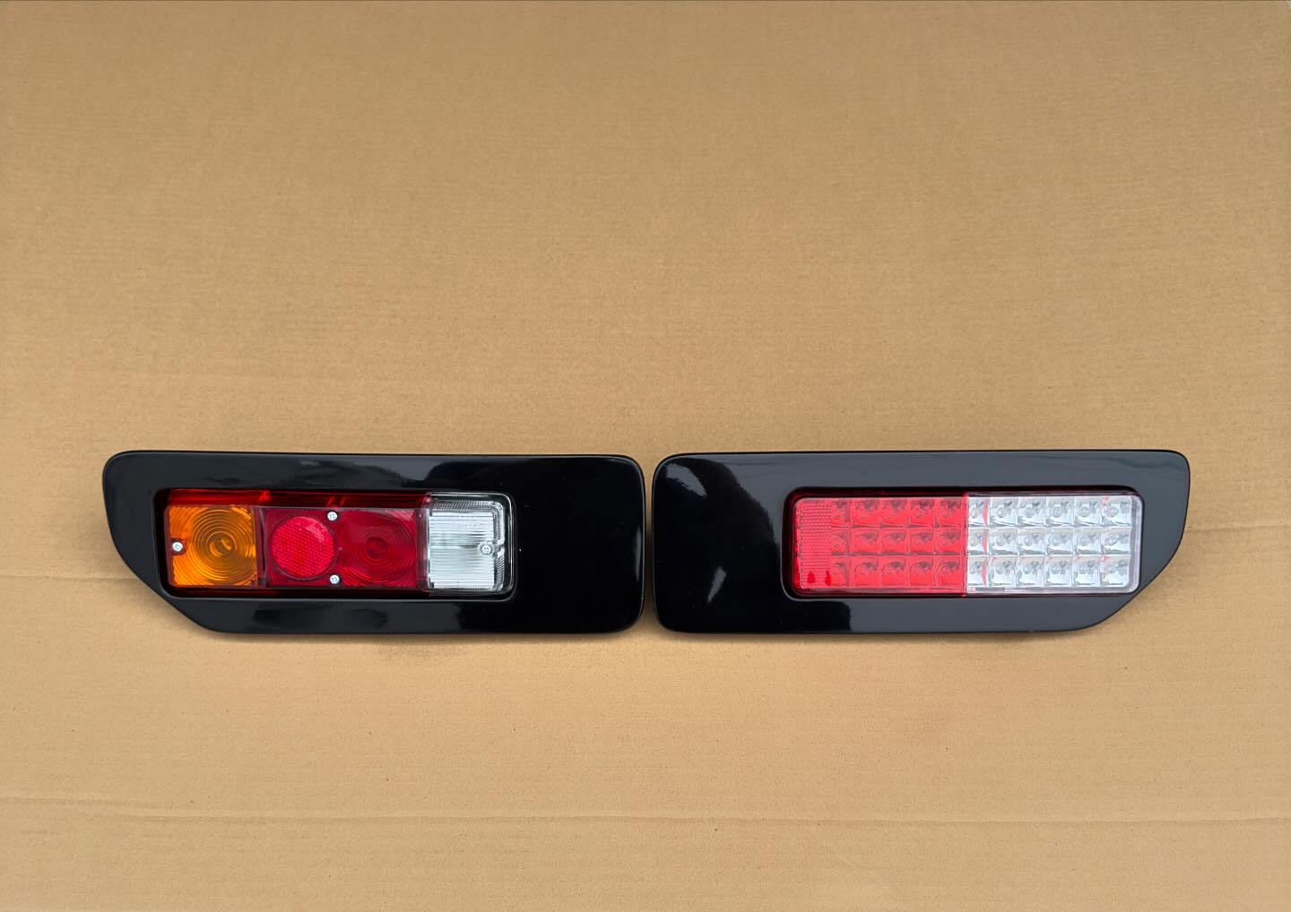 新型ジムニー JB64/74用 リアテールガーニッシュ！ 近日販売開始します 