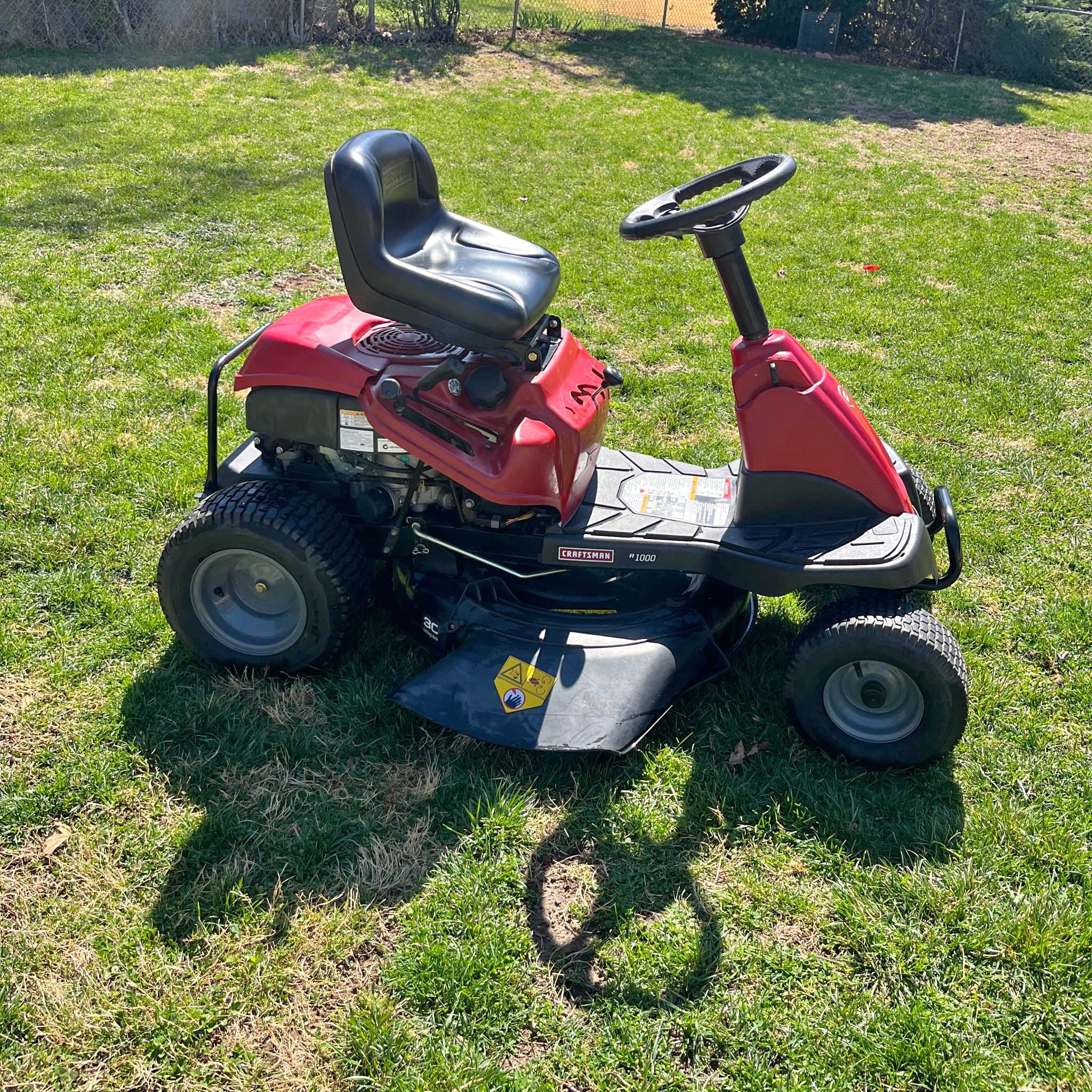 Craftsman R1000 Riding Lawnmower - Lawn Mowers - Omaha, Nebraska ...