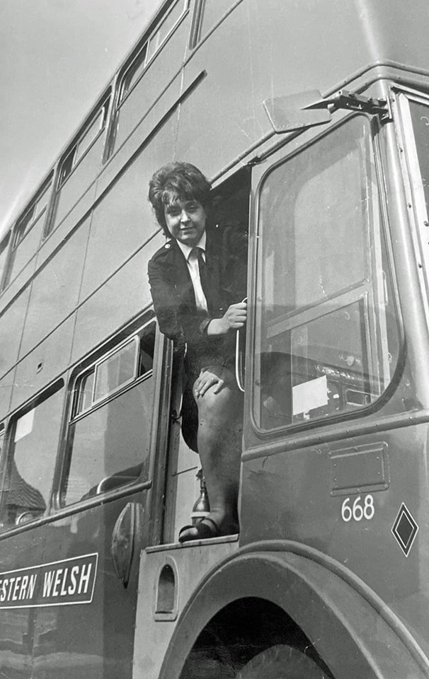 Joyce Jenkins. Barry's first... - Old Barry in Pictures