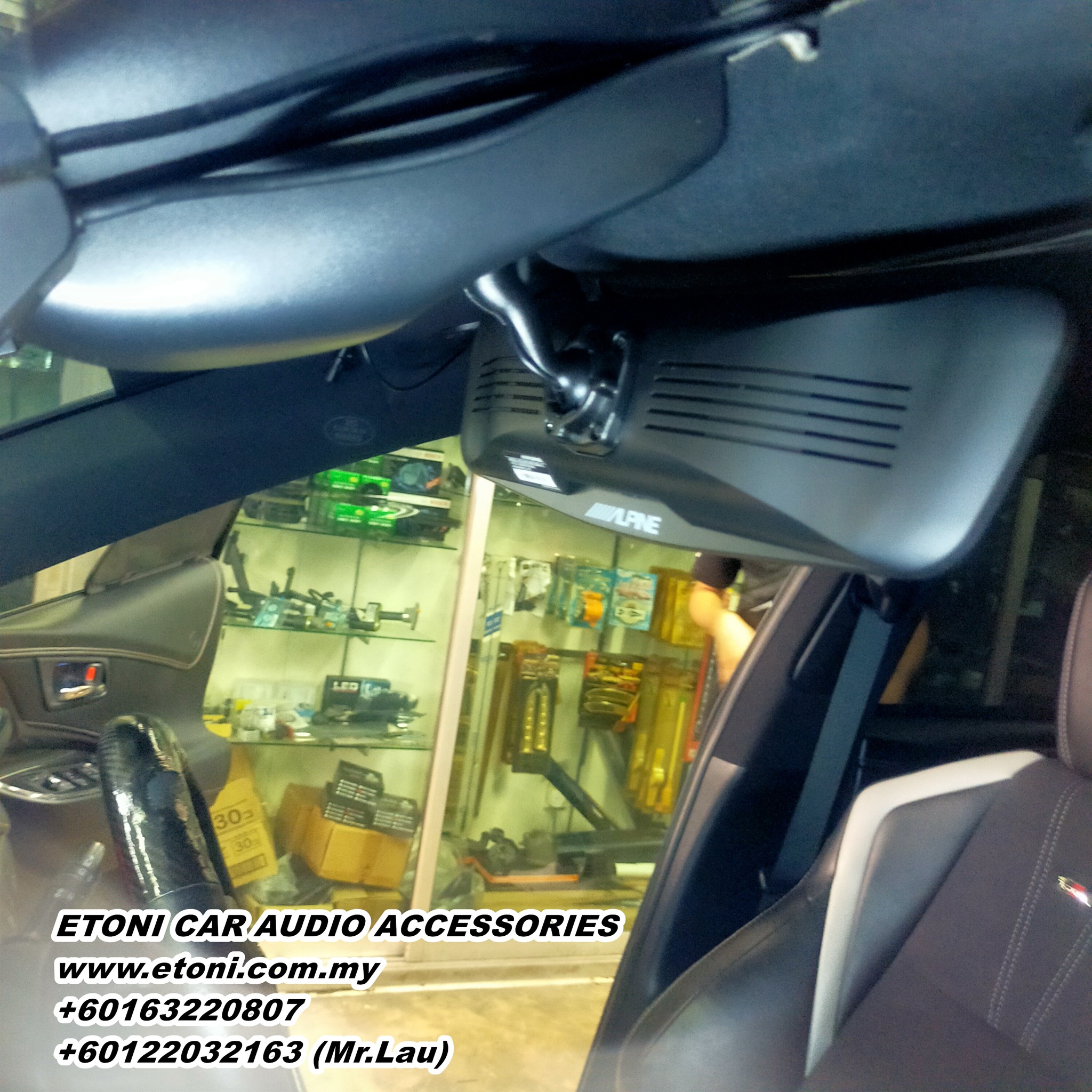 ALPINE DVR-DM1000B-IC 10-inch Digital Mirror with Dash Cam