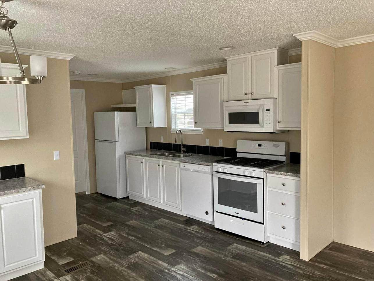 3 Beds 2 Baths House Property Rentals Rossville, Indiana