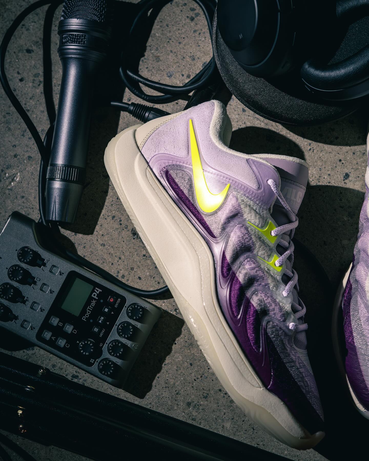 Nike KD 17 EP x The Alchemist 