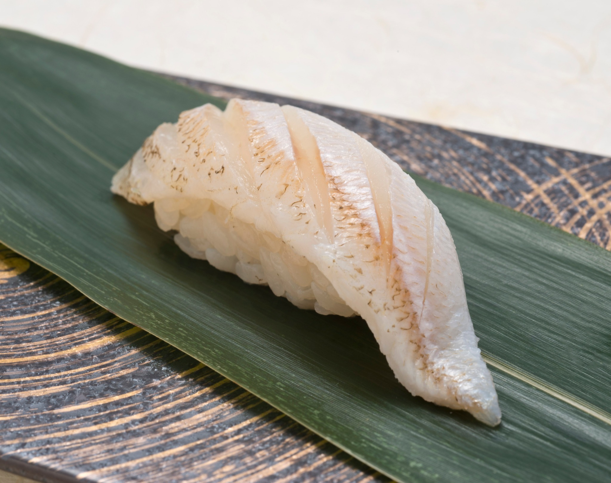 築地玉寿司 - 【6月の限定入荷】 「福子の昆布〆」／「鱚」 実施期間／6/6（木）～6/23（日）...