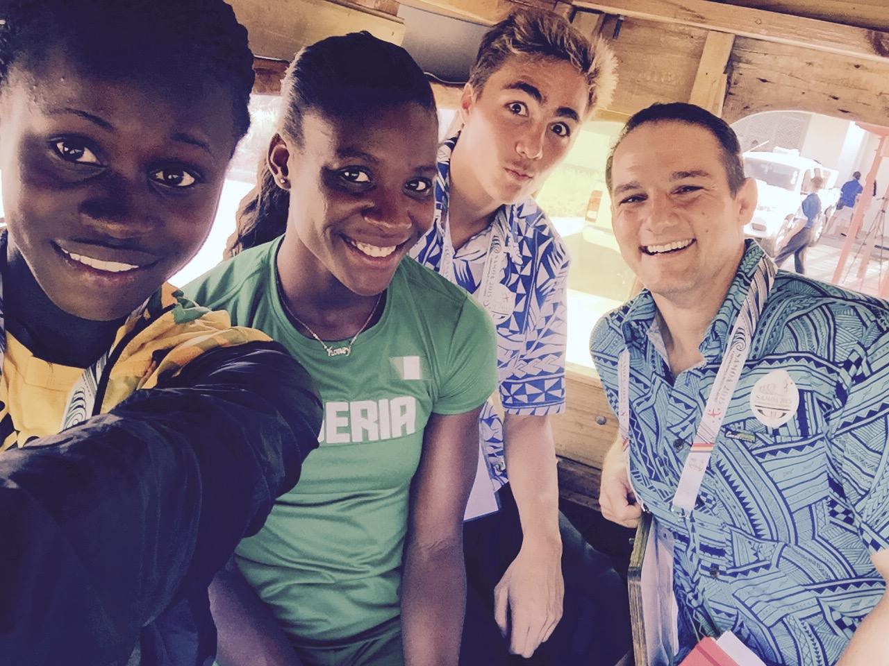 Commonwealth Sport - And we're off. The official opening #SamoaSelfie ...