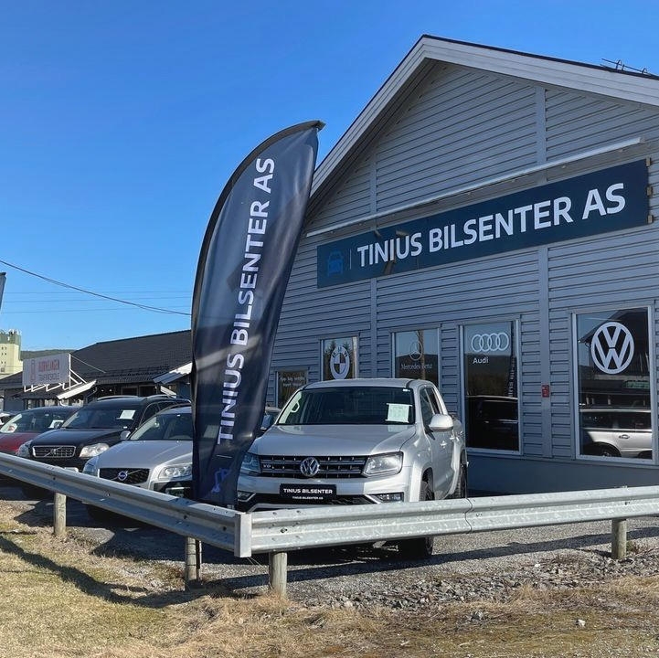 Tinius Bilsenter... - Tinius Bilsenter Bjørkelangen As