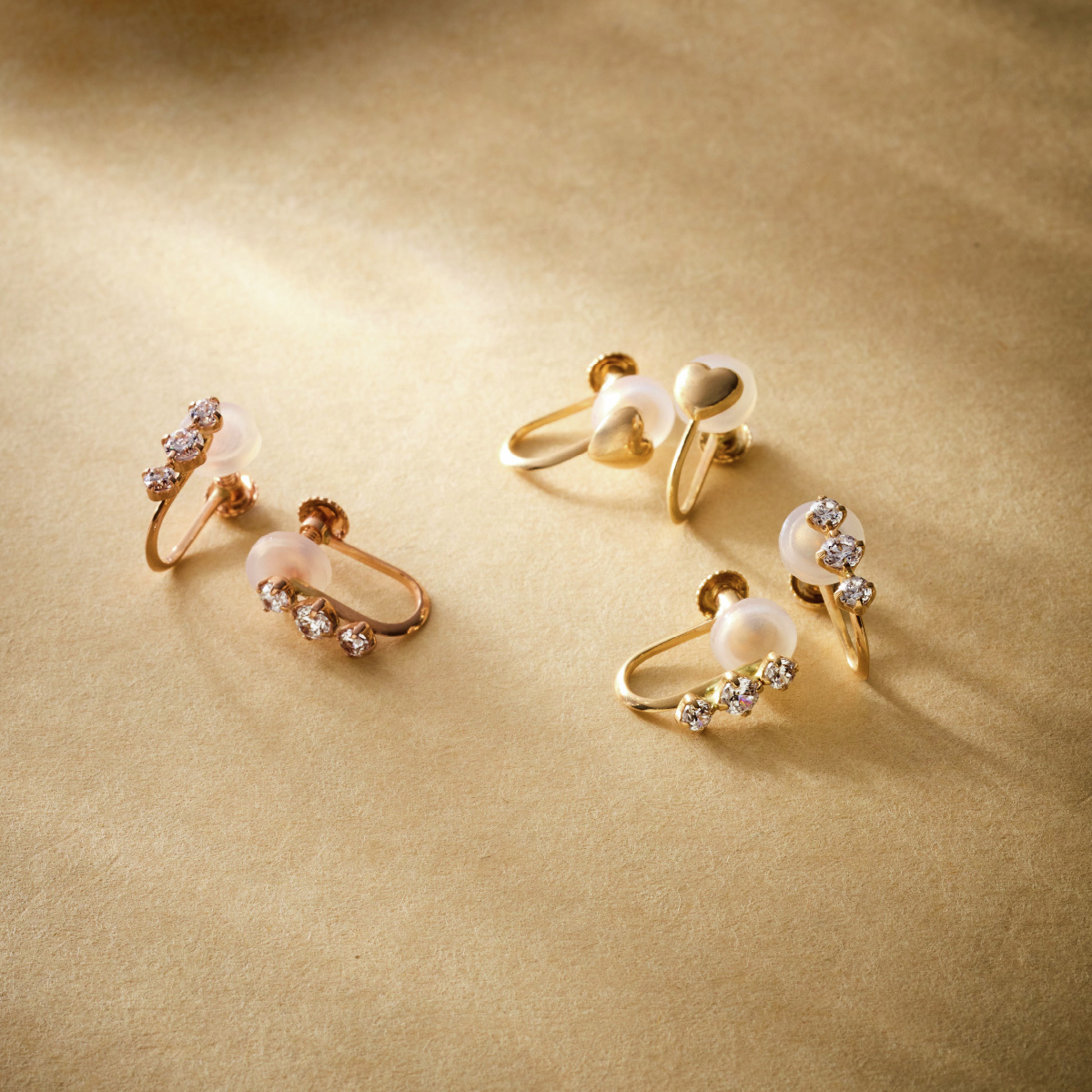 4°C - 【New Arrival】 可憐で繊細なフォルムが特徴のイヤリング 