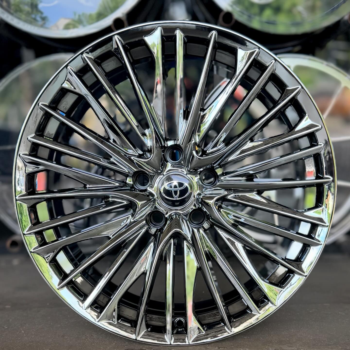 Ah Kit sport rim