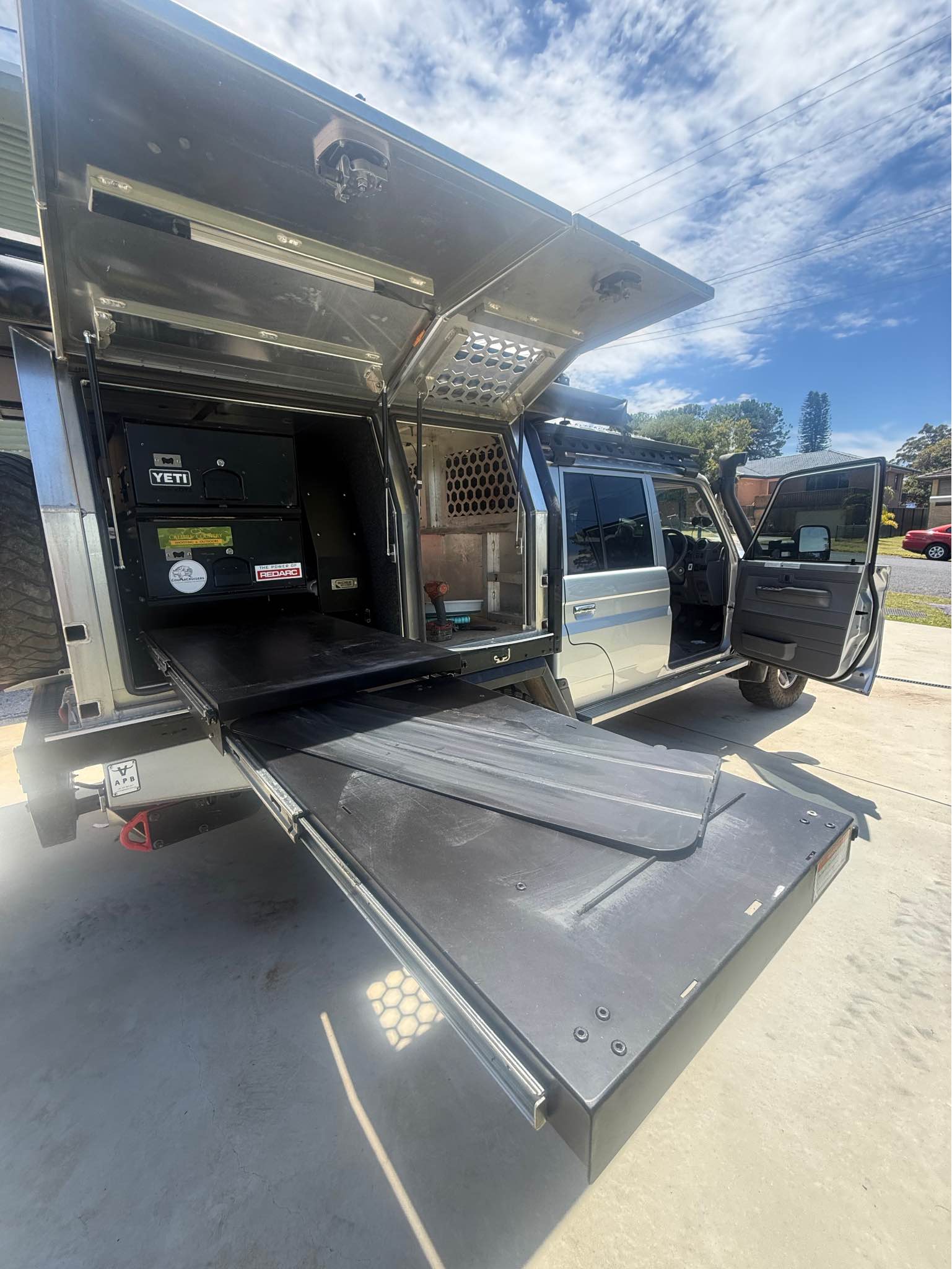 Xtm drawers/pull out kitchen - Microwave Ovens - Wauchope, New South ...