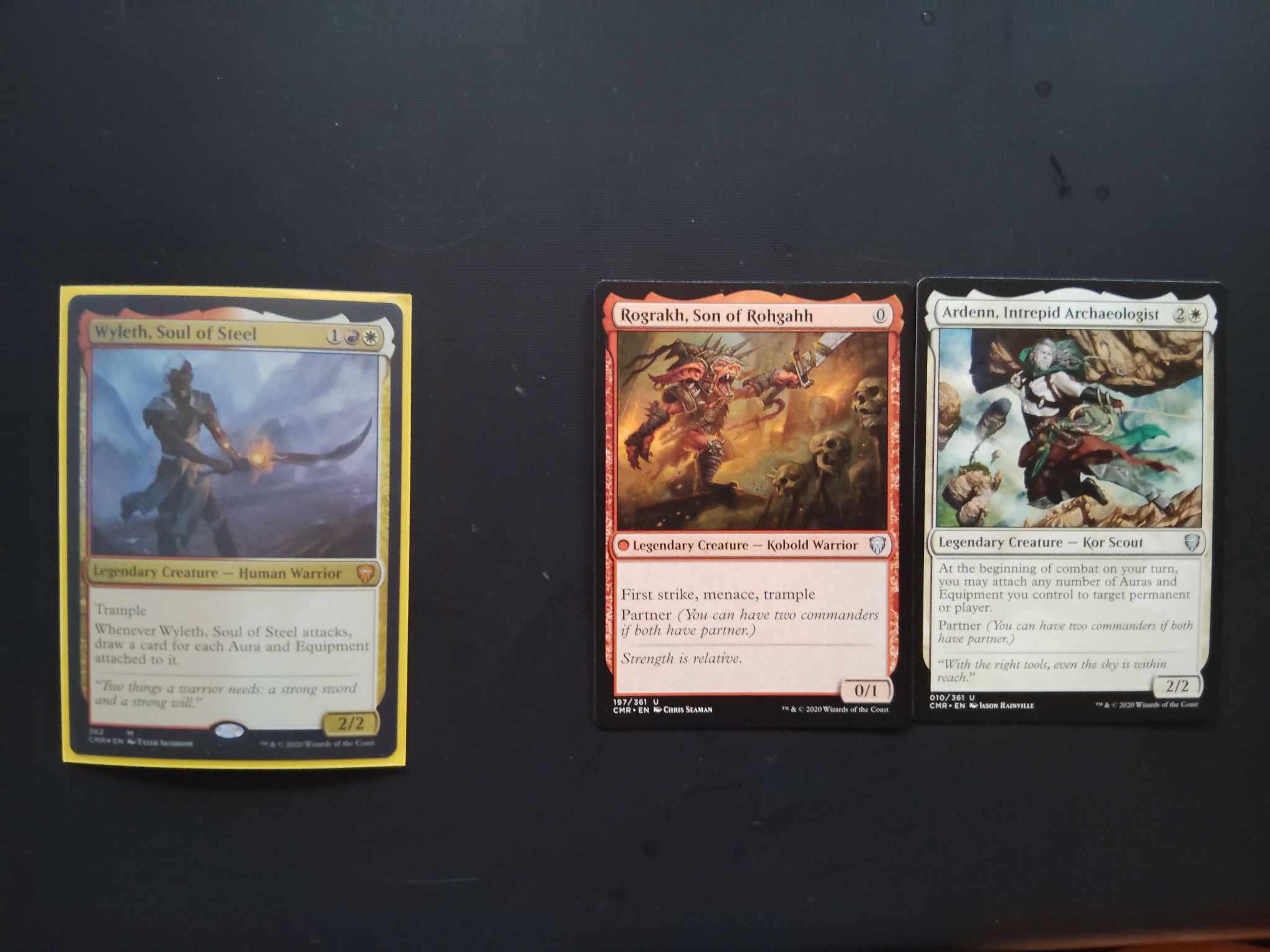 mtg aura commander deck Magic: The Gathering Adventures in The Forgotten Realms  of Courage (Green-White-Blue) : Toys & Games MTG Commander Deck EDH Deck