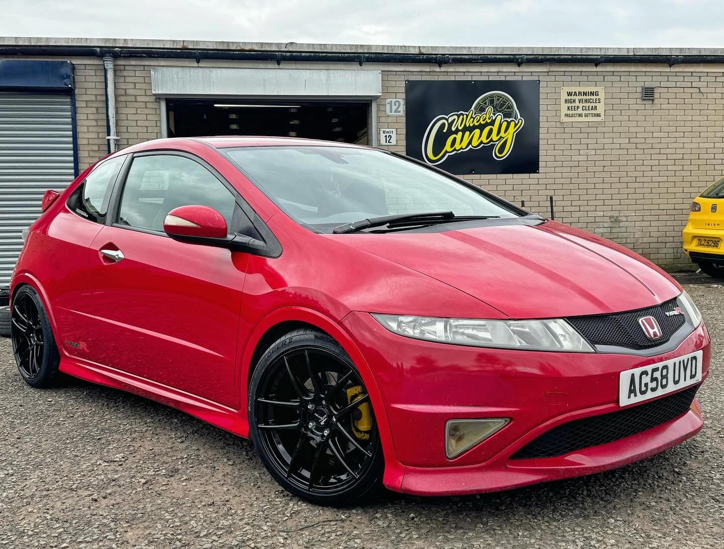 Wheel Candy - Honda Civic FN2 ️ 1Form Edition 4 ️ Tyre... | Facebook