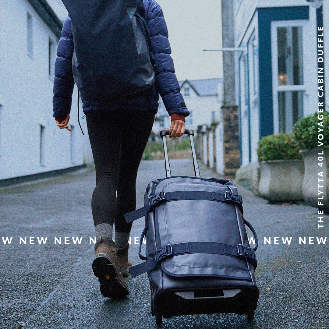 With a volume of 43 liters, the F512 VOYAGER is our largest travel