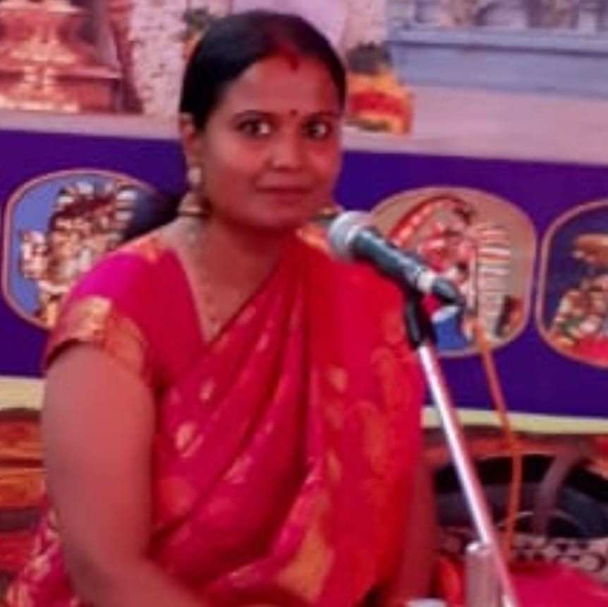 Dr Gayathri S