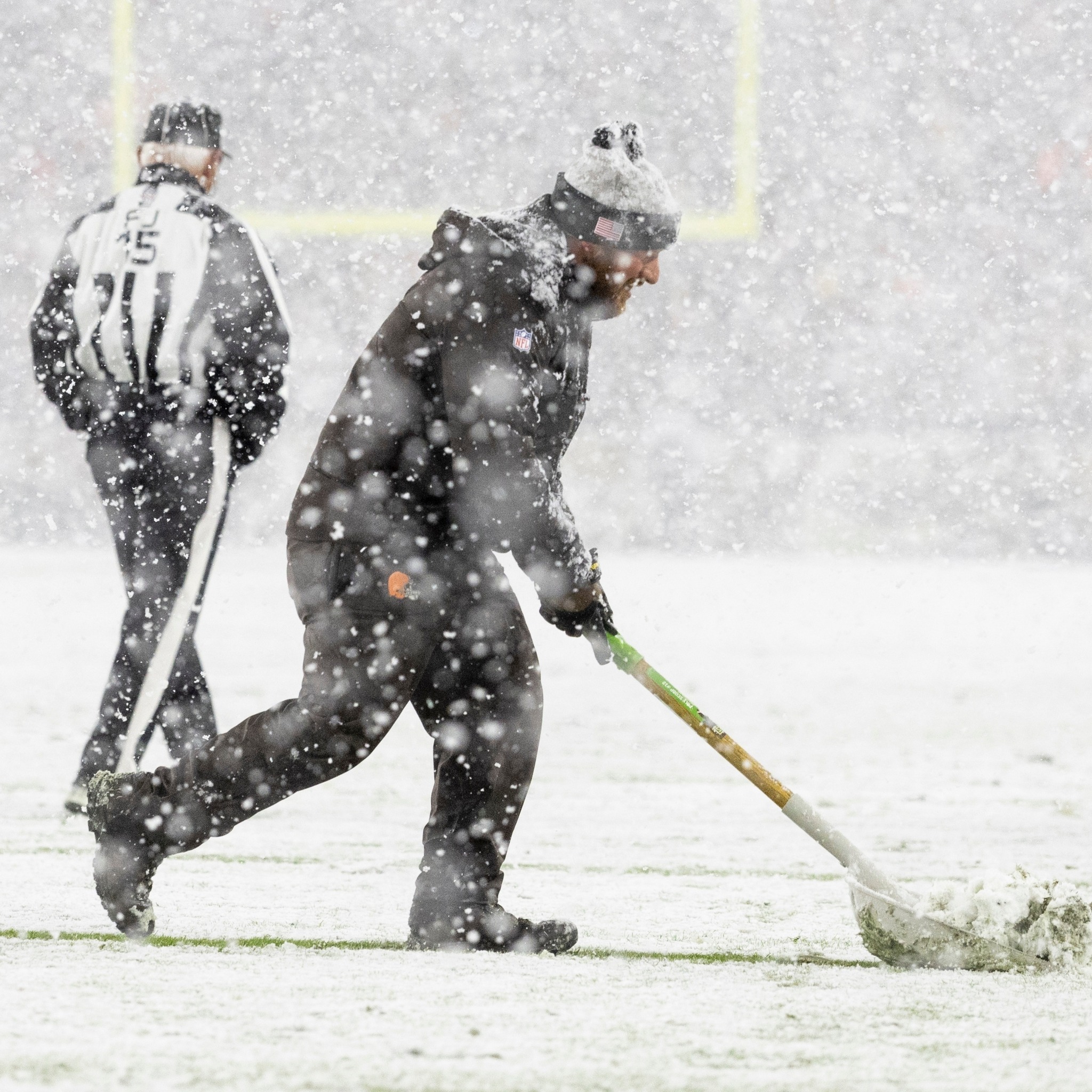 NFL Memes - BREAKING: Monster Snowstorm Set to Unleash... | Facebook