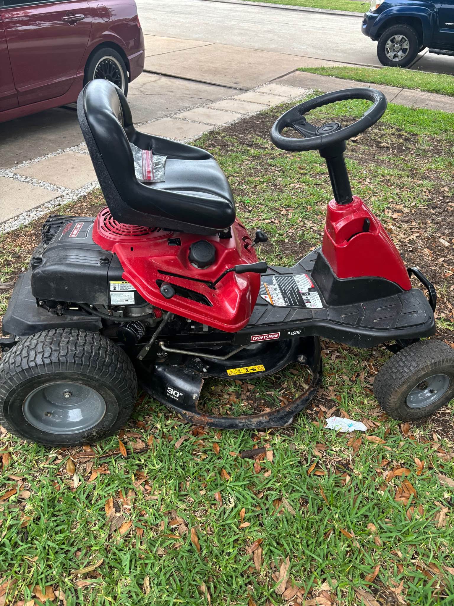 Craftman r1000 420 cc riding mower - Lawn Mowers - Mission Bend, Texas ...