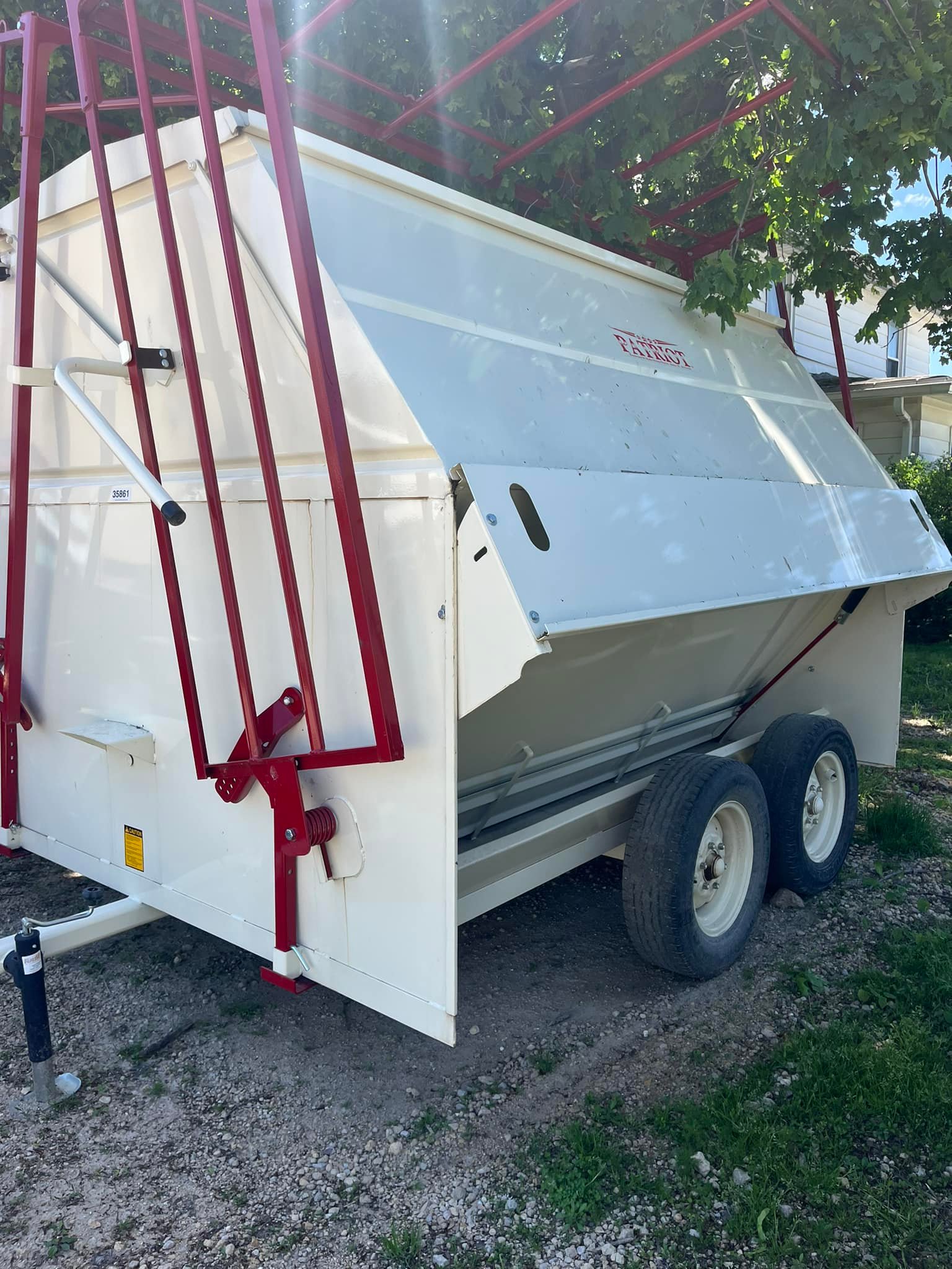Maquoketa Feeds | Maquoketa IA