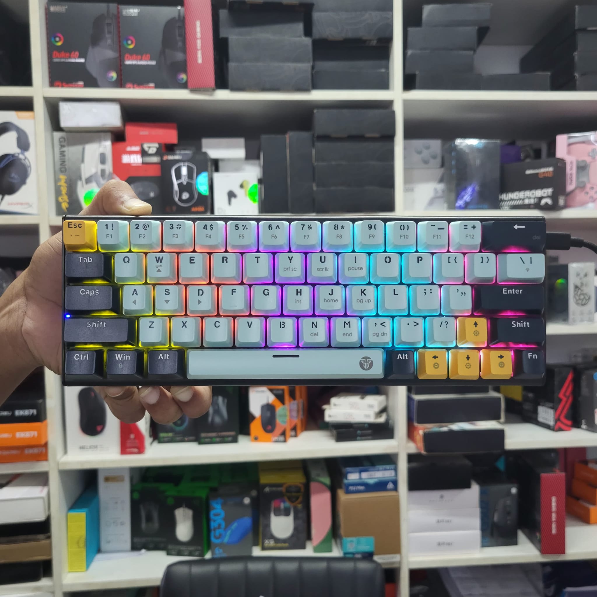 Fantech Atom 63 Price : 2250 only! Full hotswap! Type C detachable