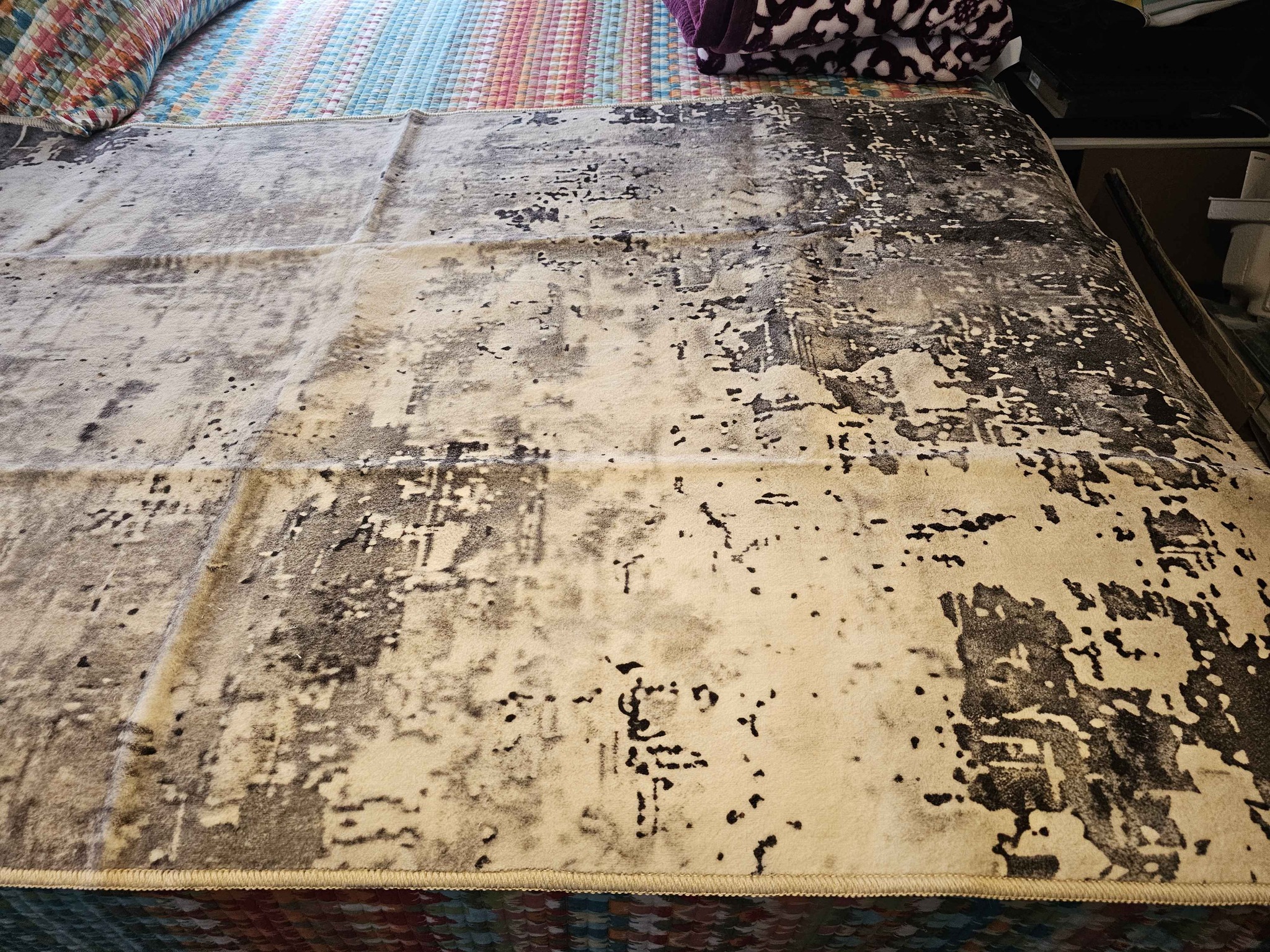 Two 3x5 rugs - Area Rugs | Facebook Marketplace | Facebook