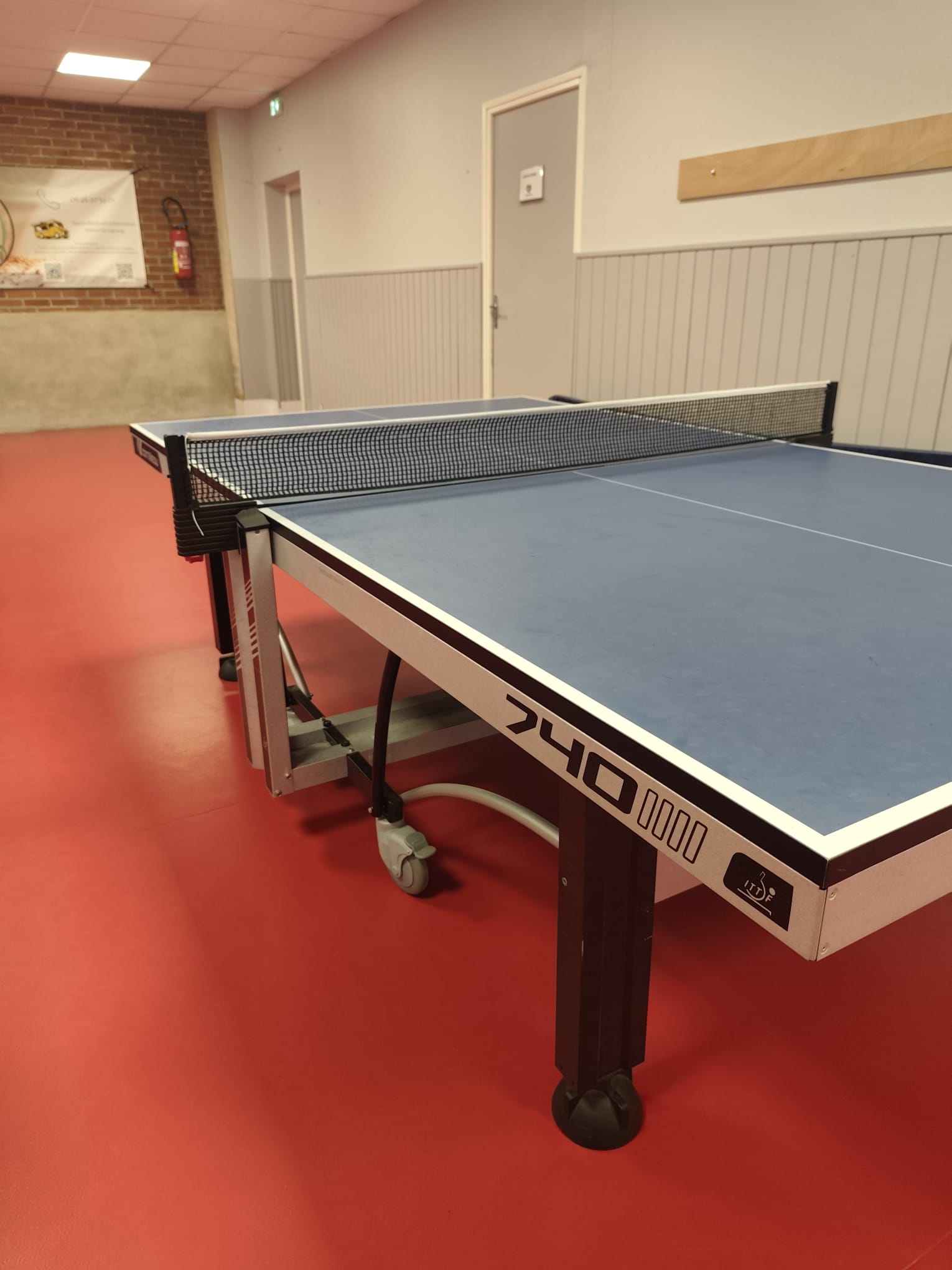 Table de ping-Pong Rebound Board avec Caoutchoucs Rouges | Rebounder d'auto- entraînement | Équipement pour pingpong intérieur | Entraînement Efficace | Améliorez Vos compétences