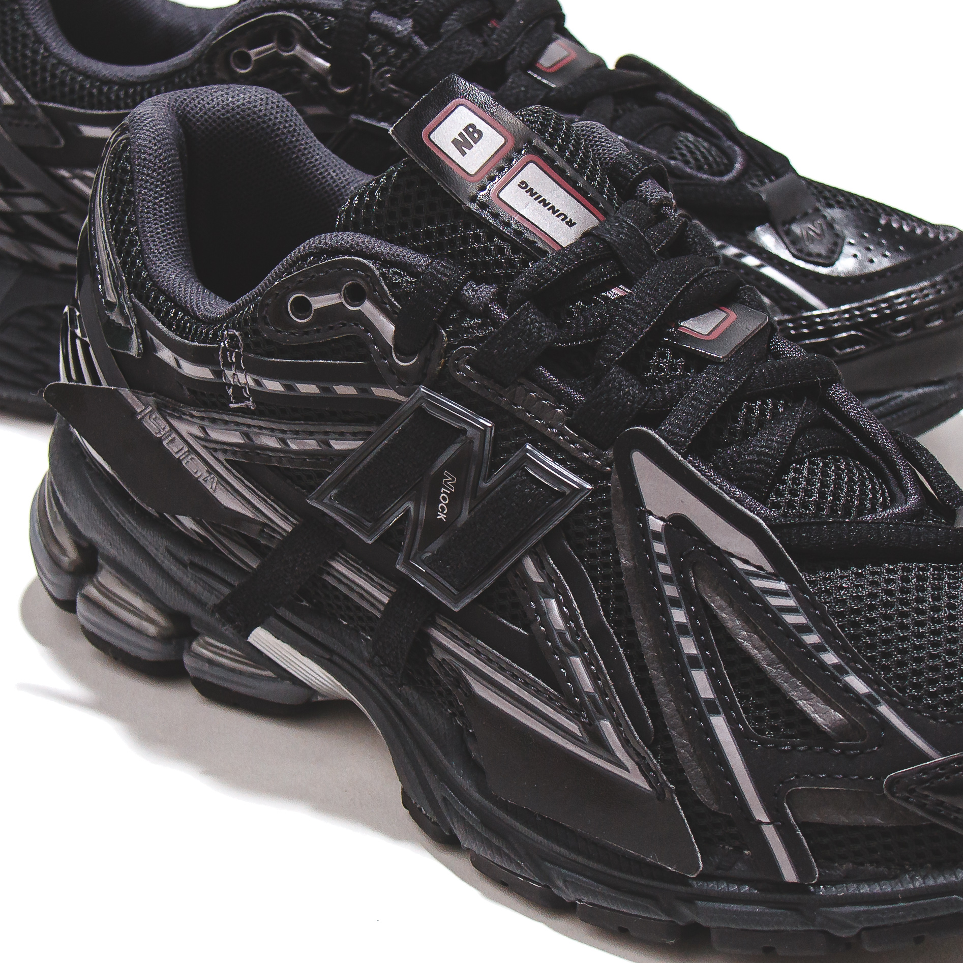New Balance M1906AF 