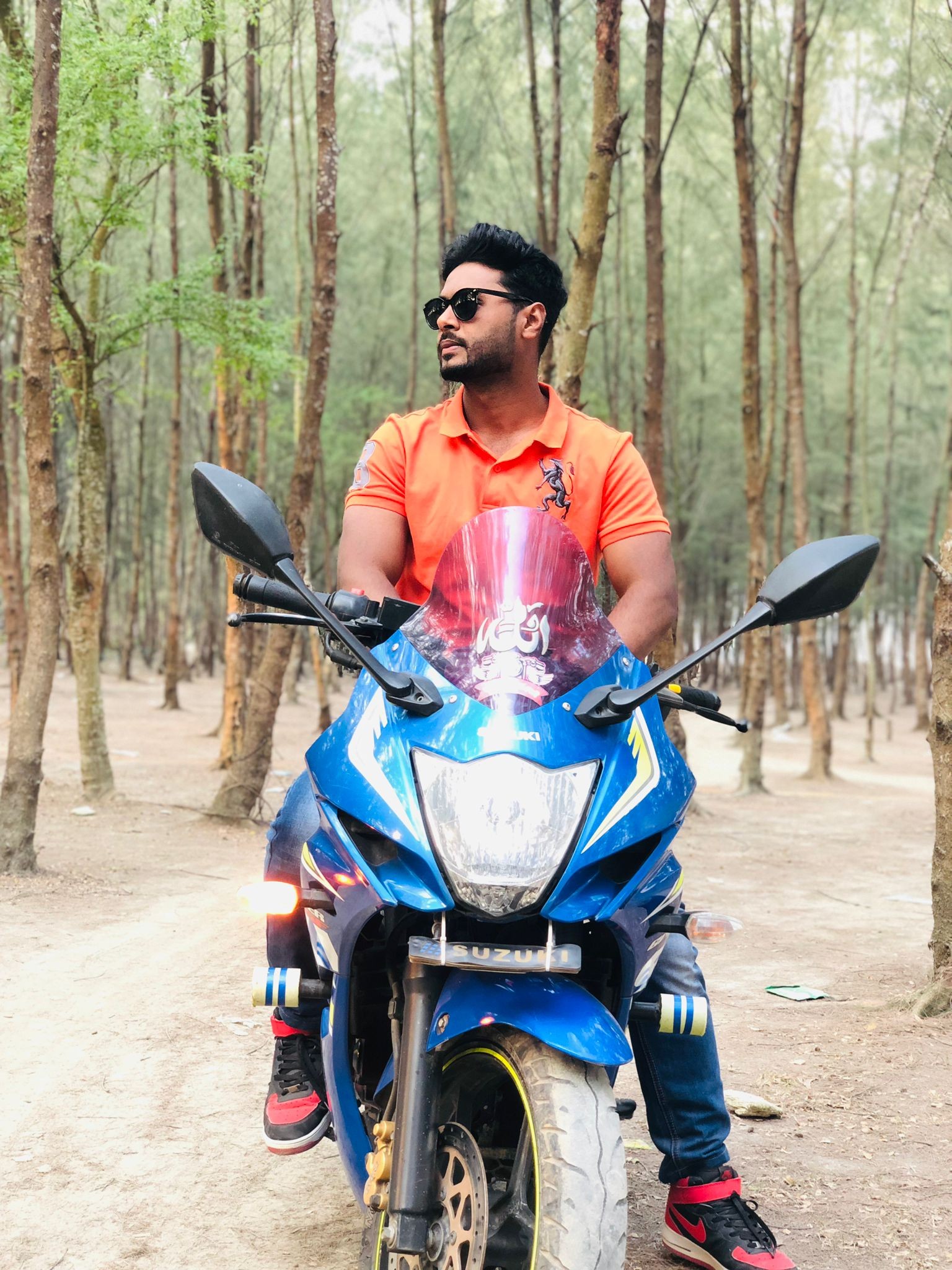 Ami bishash korte partasi na bondhu tui ar aii pithibite nai bondhu ...