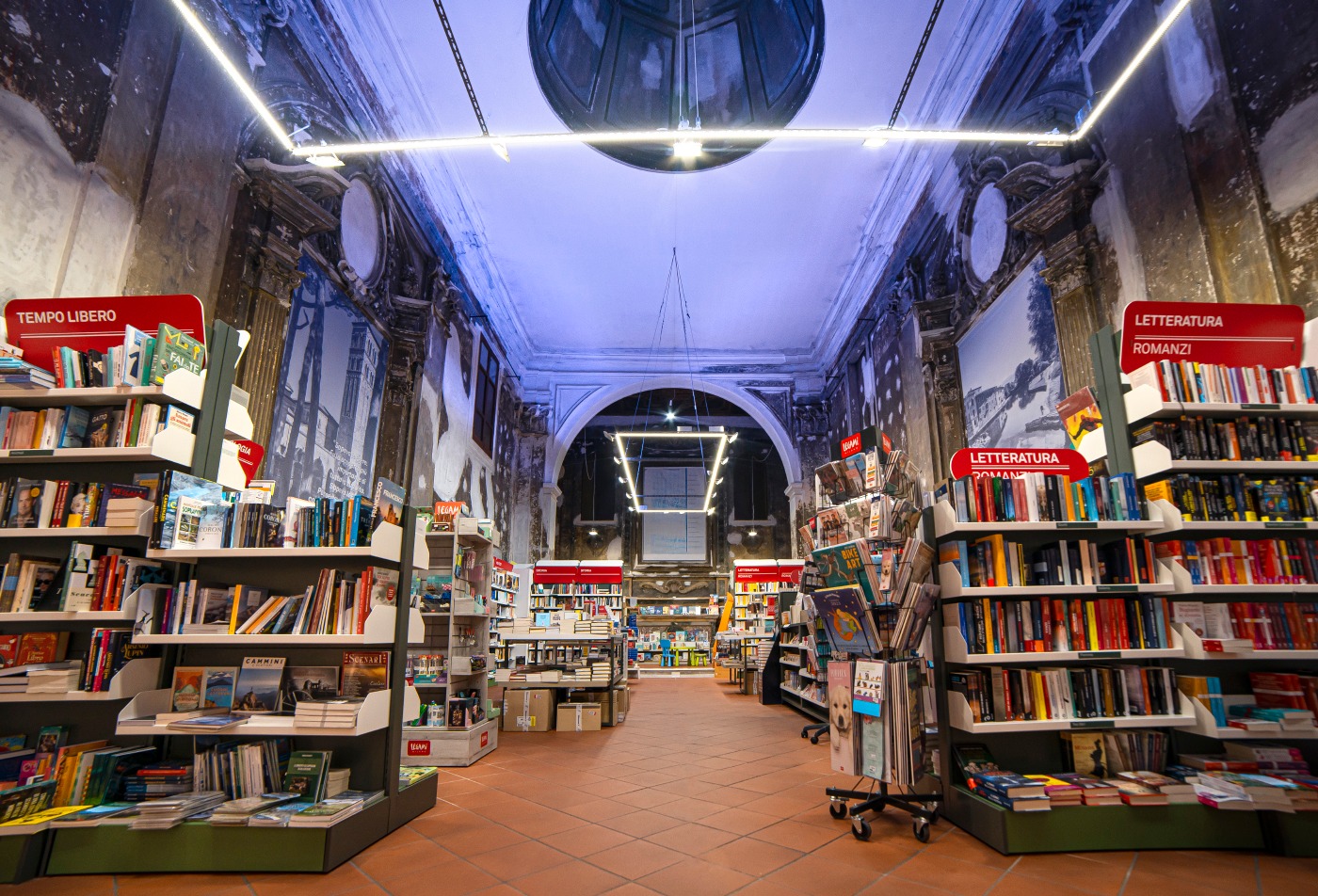 mondadori-bookstore-lodi-added-a-mondadori-bookstore