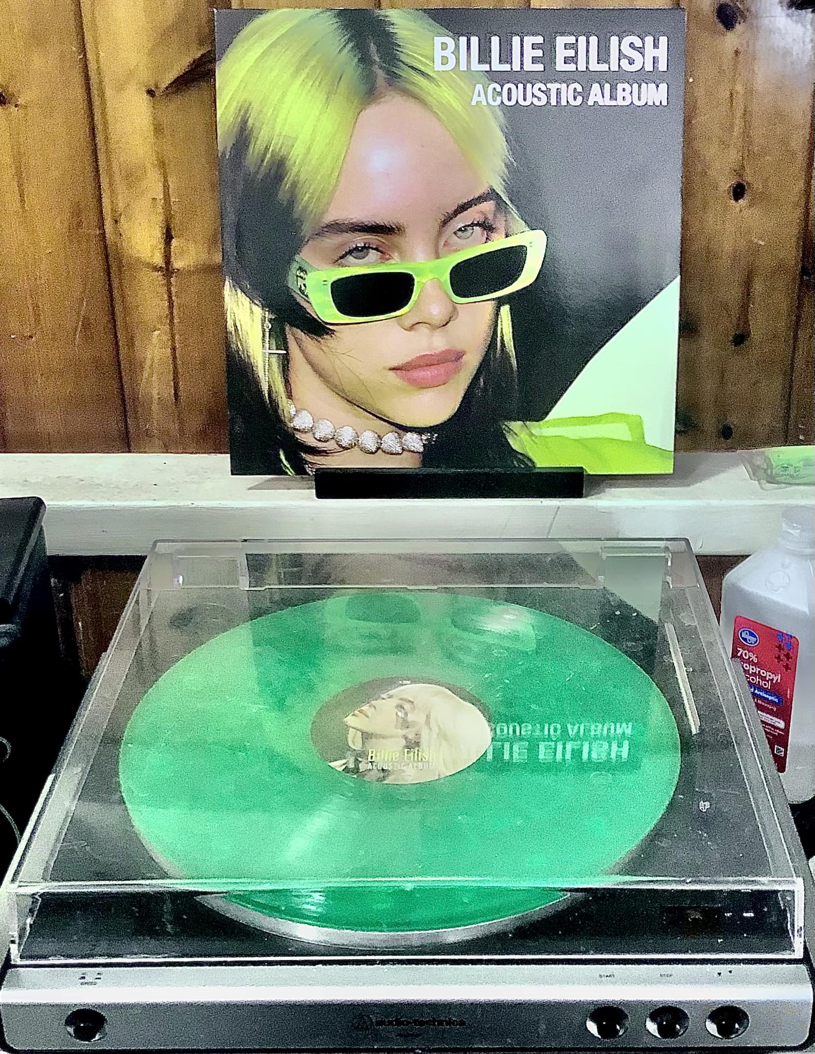 Shop the limited edition 7” vinyl of “ocean eyes” featuring a b 
