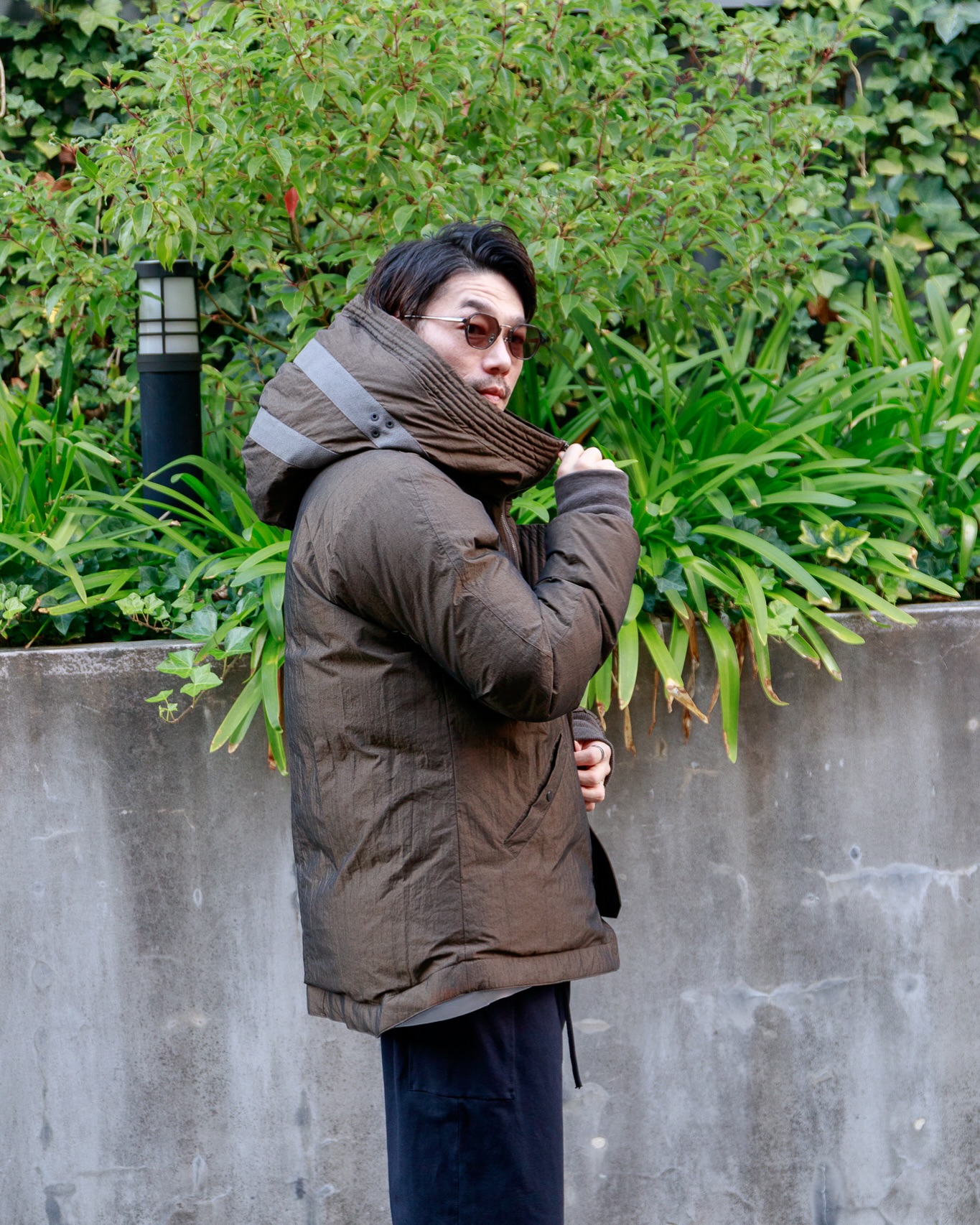ナイスフード? This down jacket has a nicely designed hood. #DEVOA 