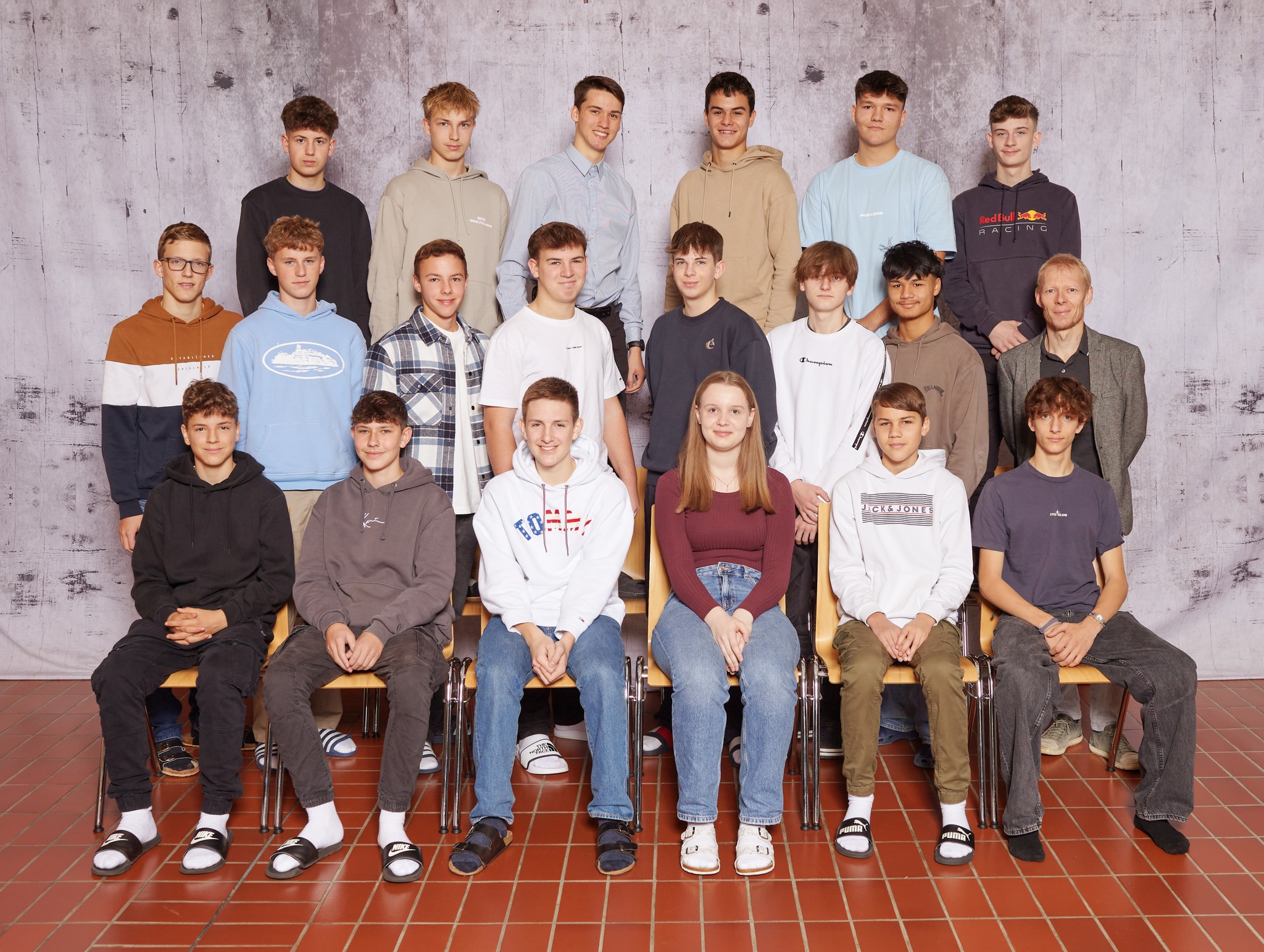 HTL Vöcklabruck - HTL VB - Klassenfotos: Die zweiten und... | Facebook
