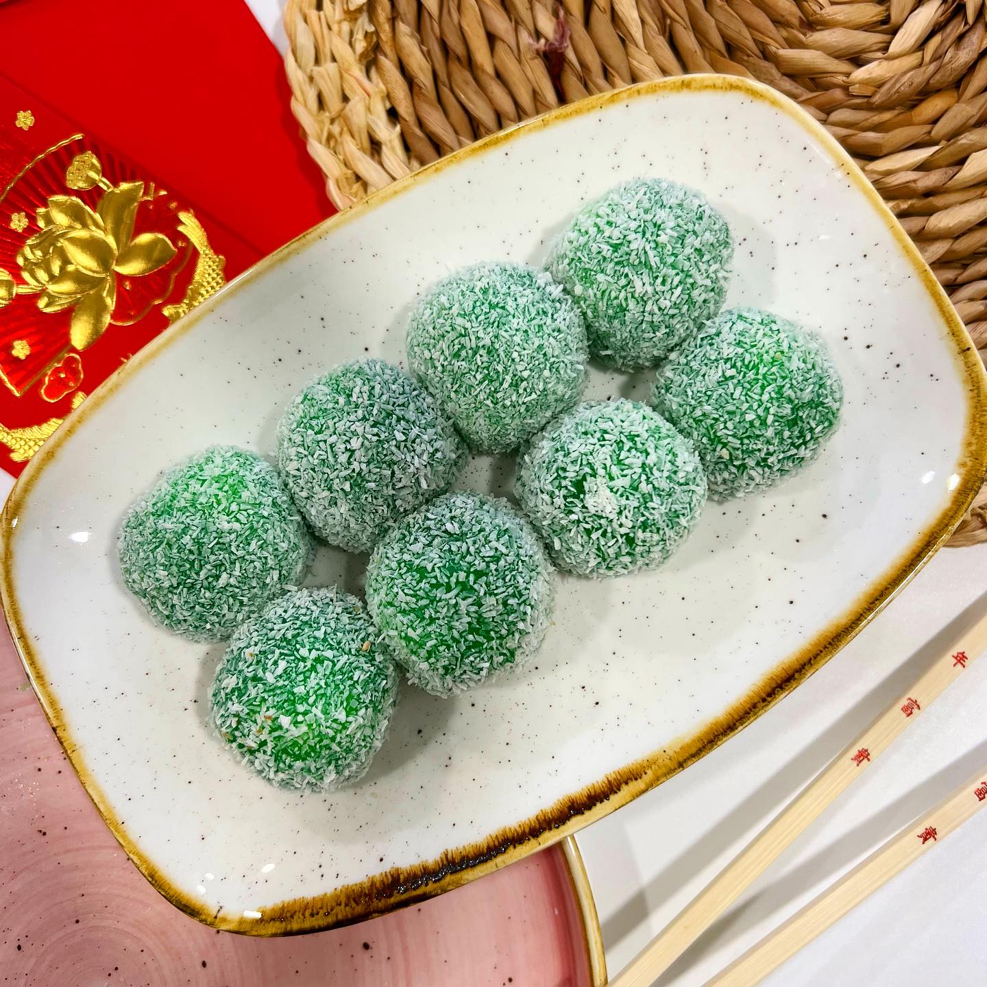 😍Mochi Mochi‼️ Tasty mochi now mix with high popularity brown